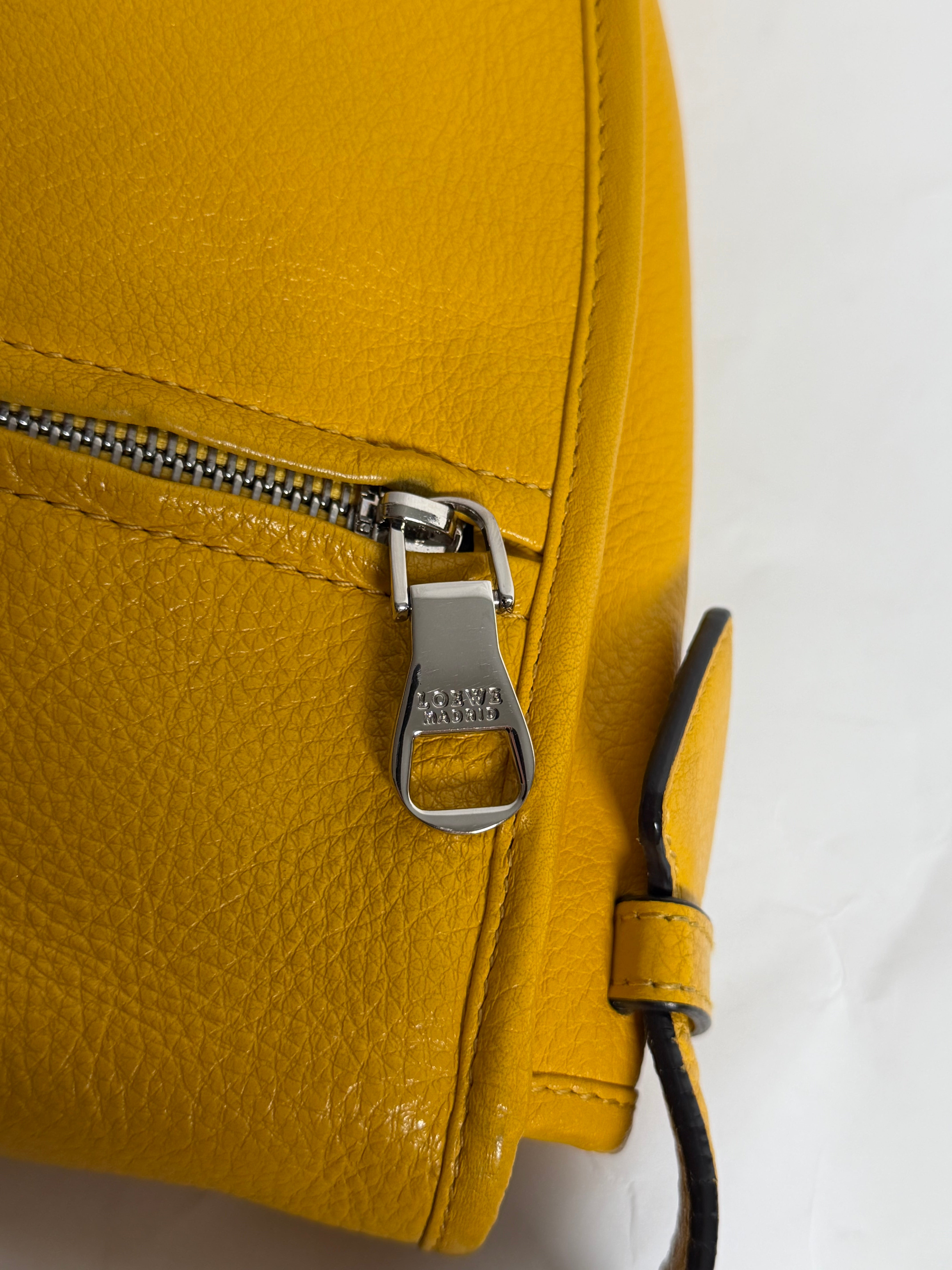 Loewe heritage grande Amarillo