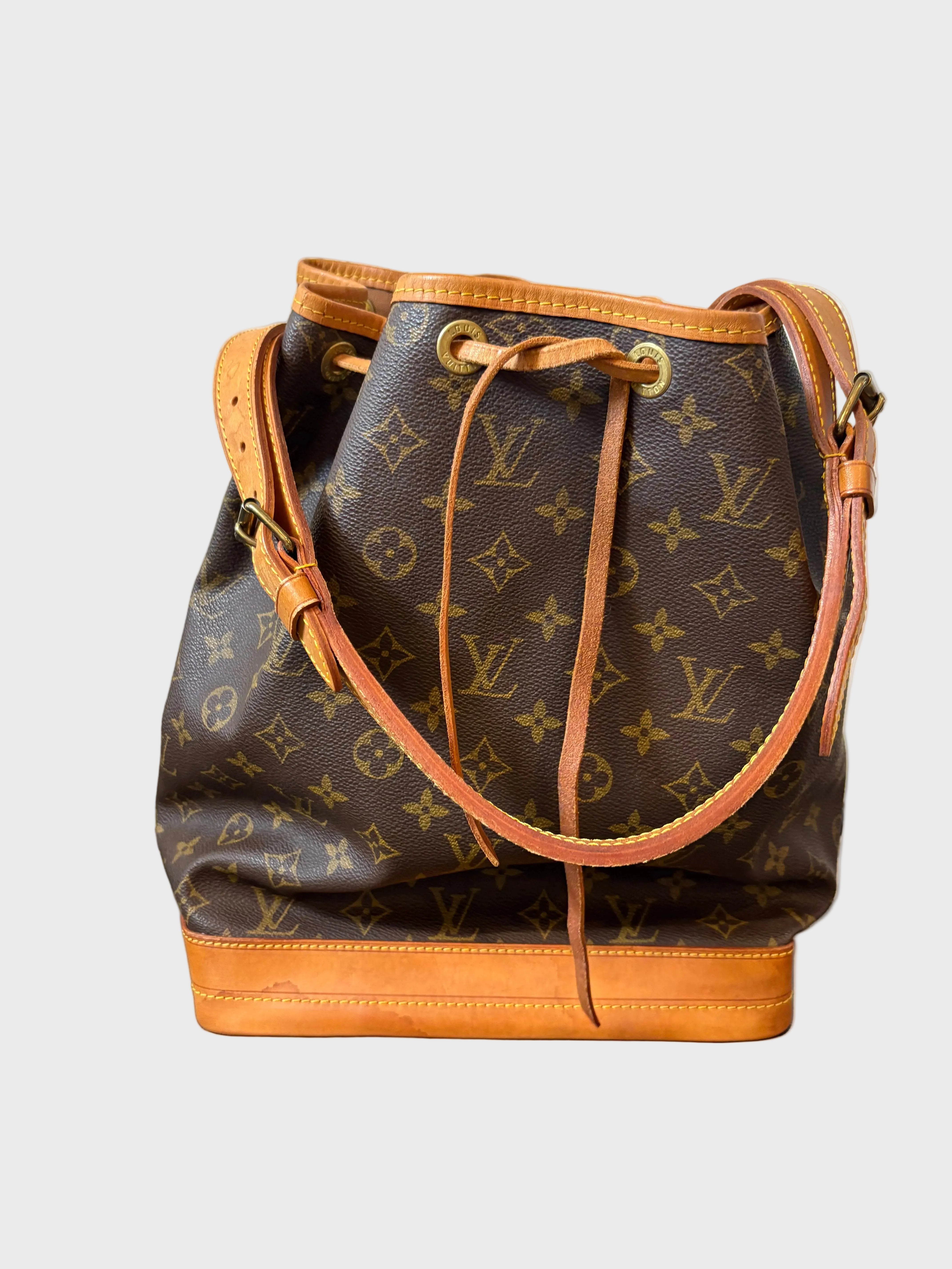 Louis Vuitton Noe clásico monogram canvas