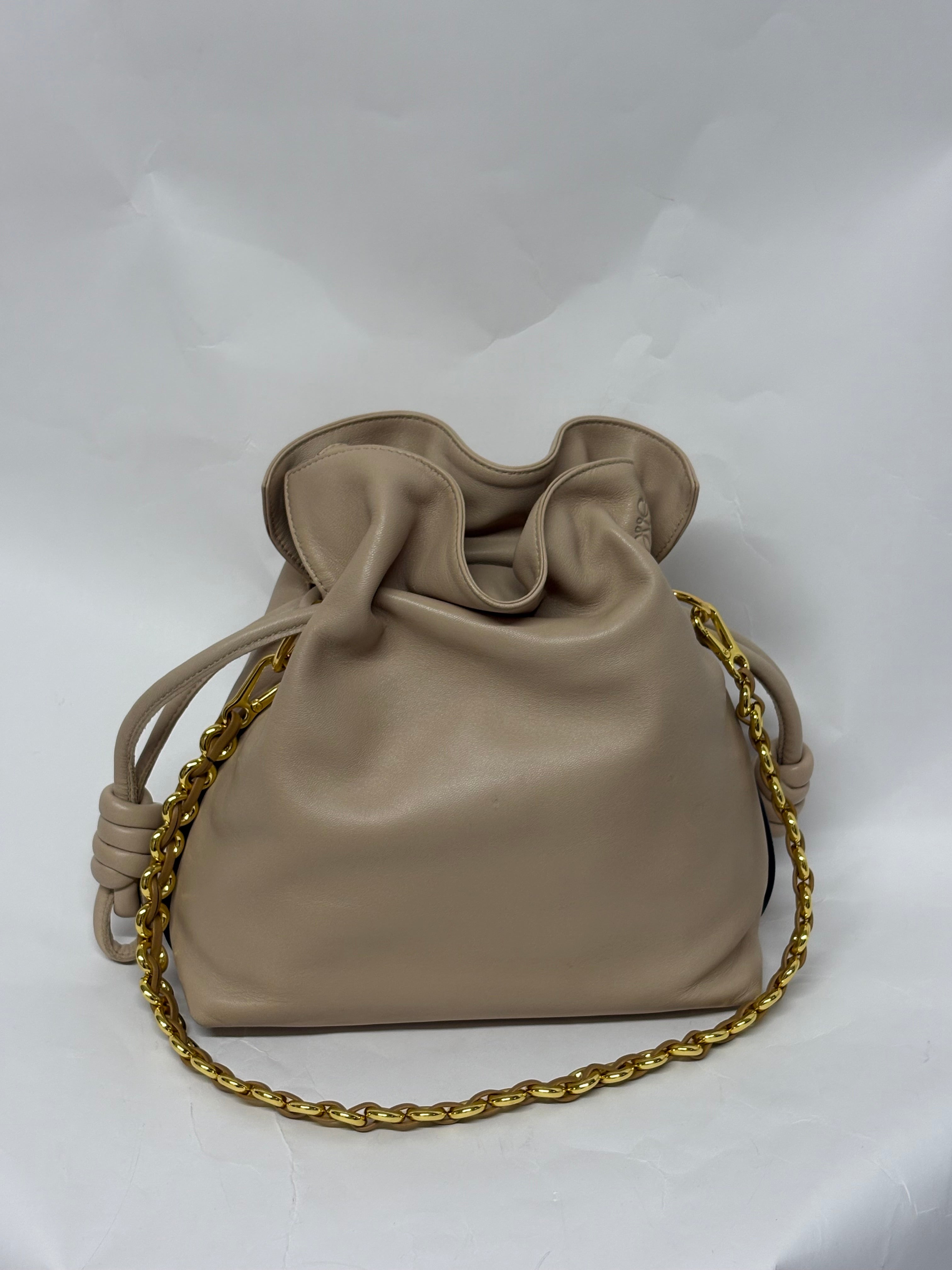 Loewe Flamenco pequeño Knot Beige Piel y Bandolera