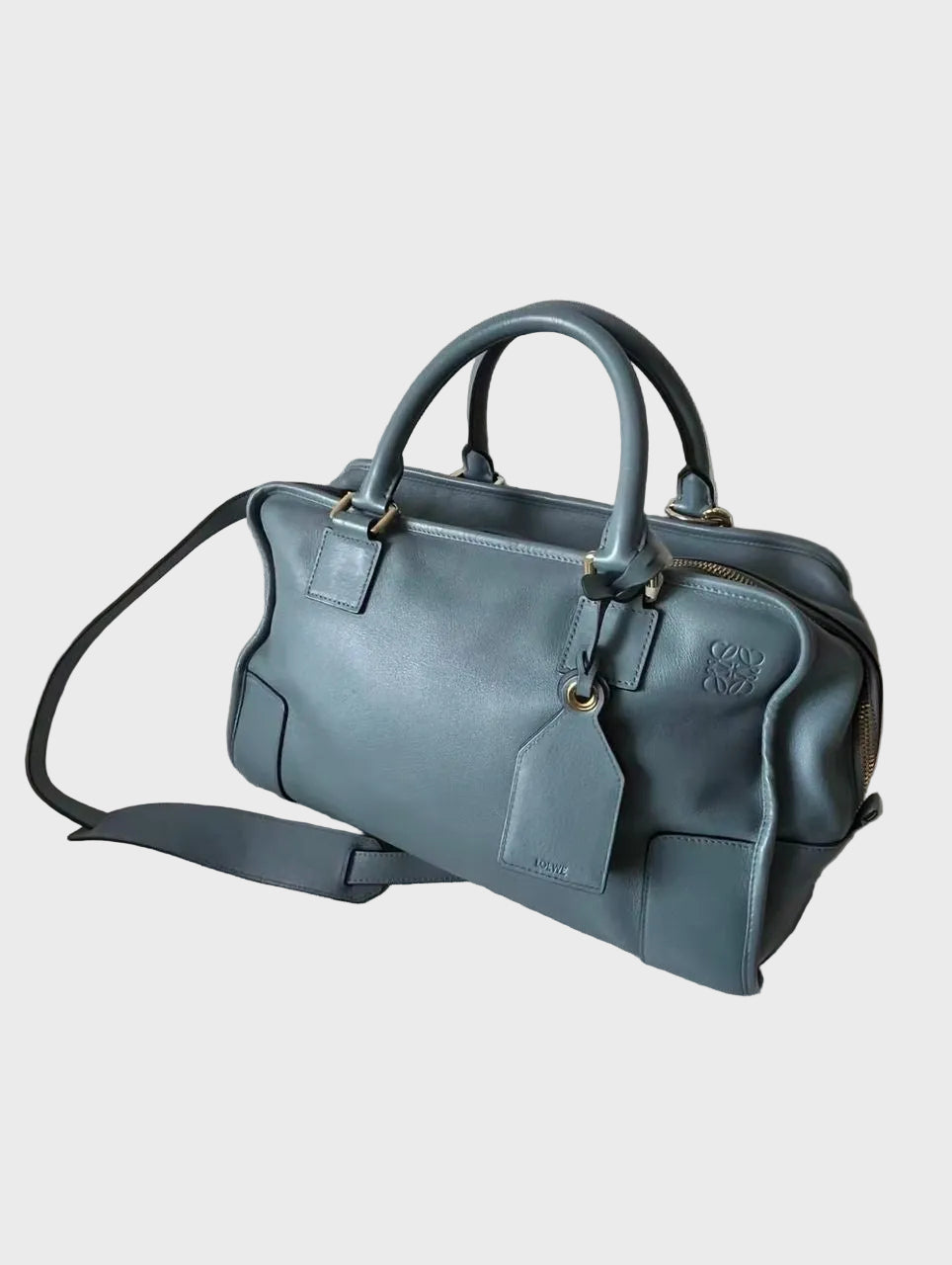 Loewe amazona 28 azul con bandolera
