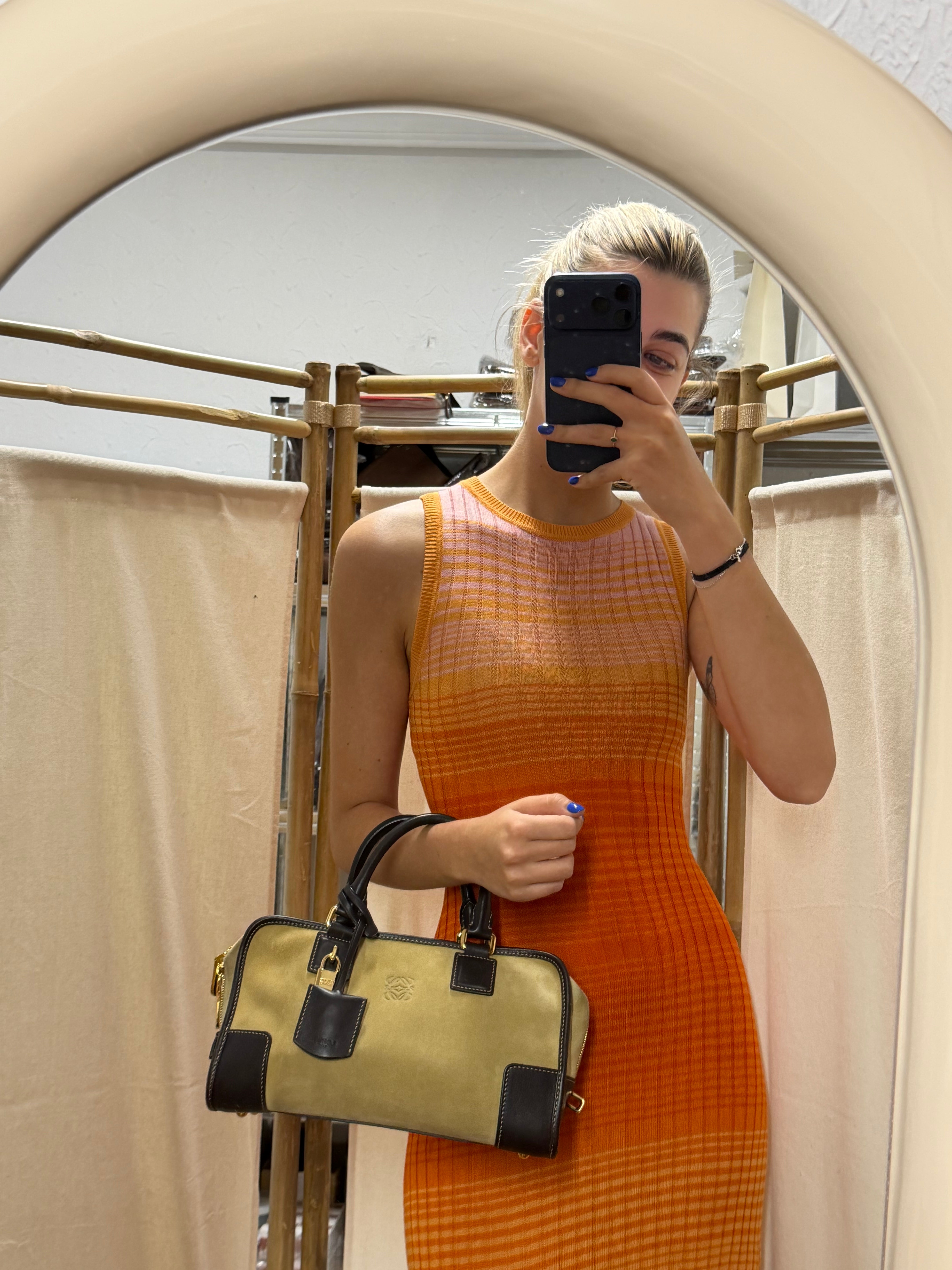 Loewe Amazona 30 ante oro marrón