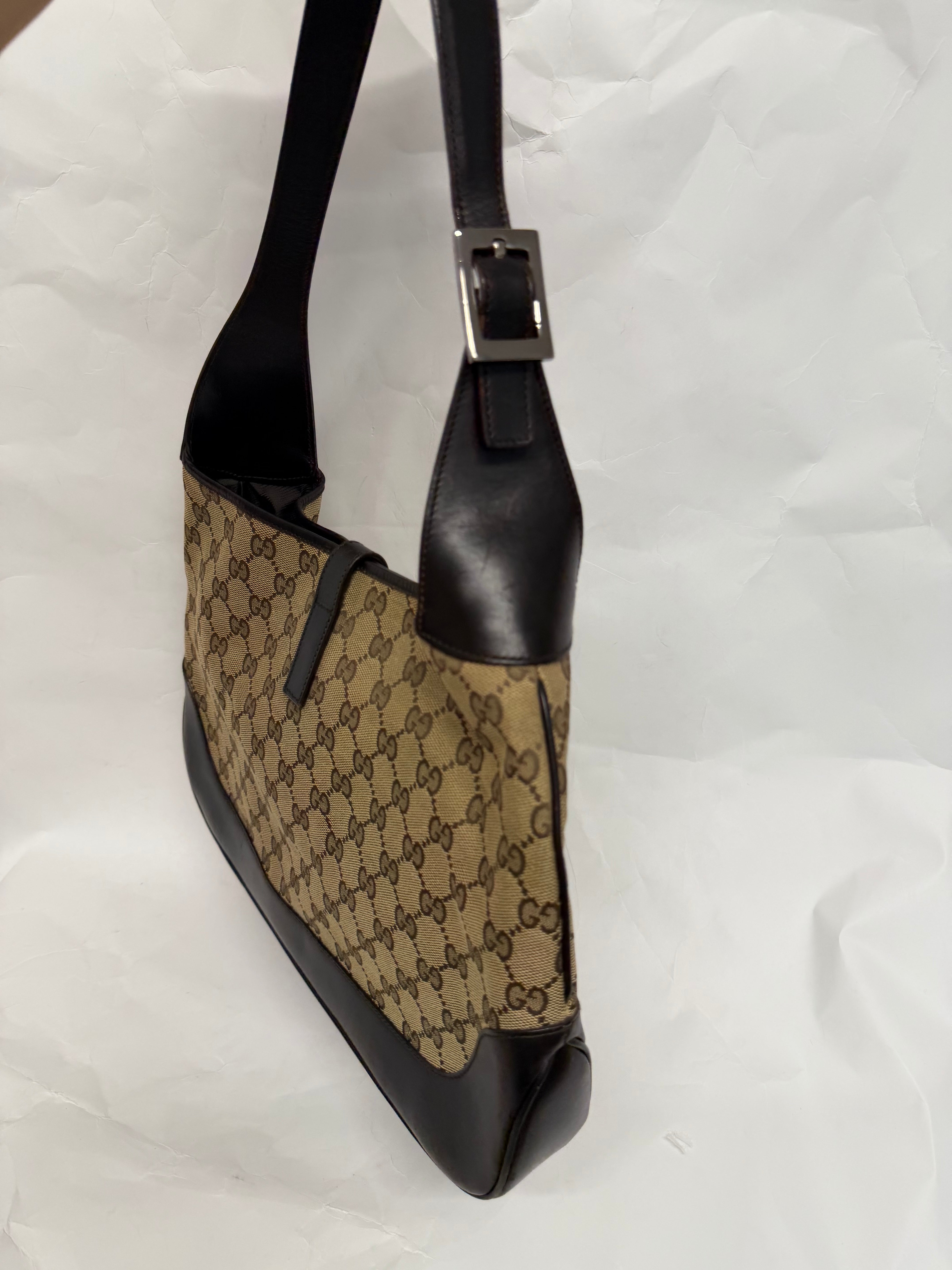 Gucci Jackie Grande Clásico Vintage | GG Canvas & Piel Marrón Oscuro