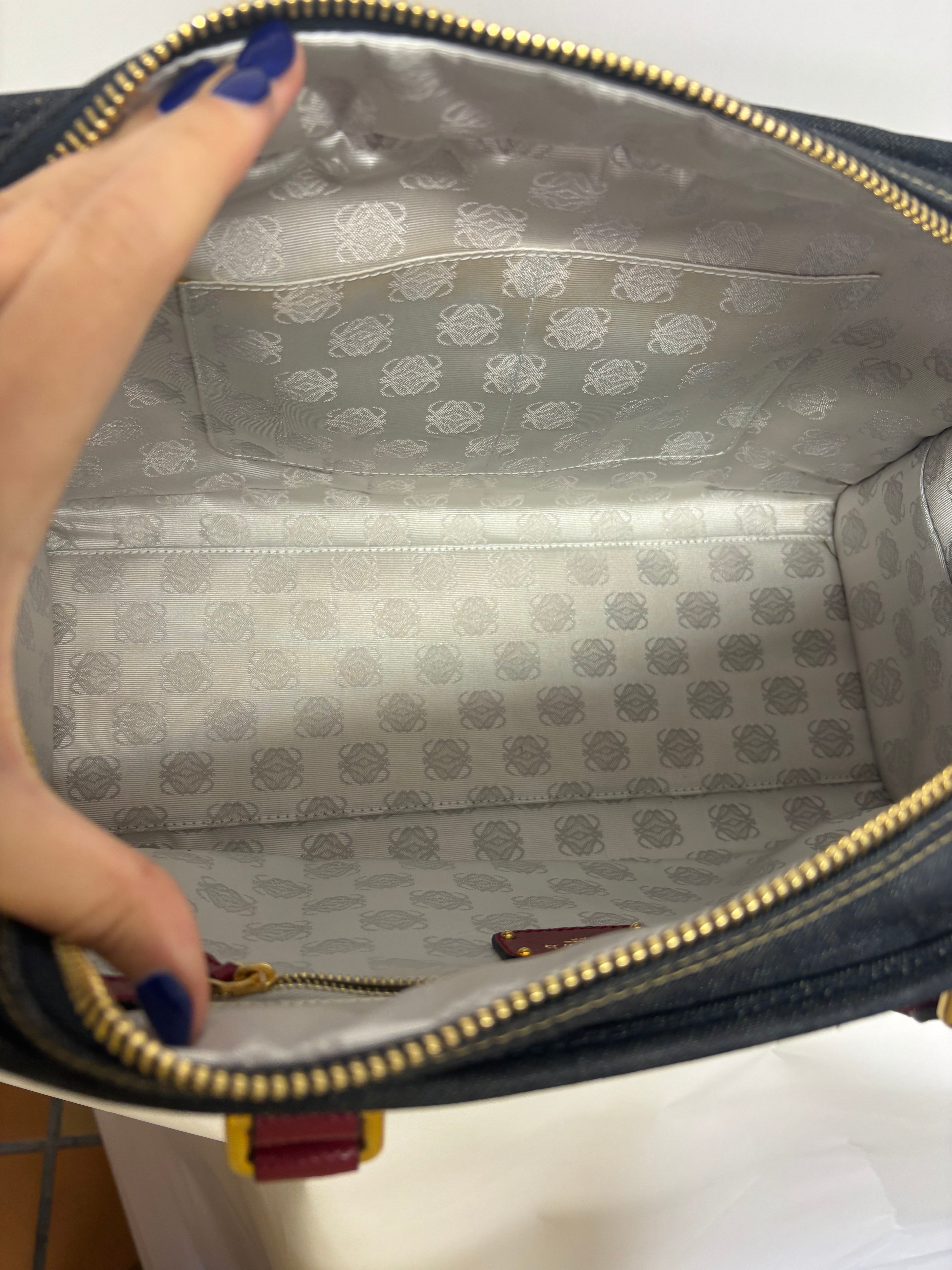 Loewe amazona 35 denim azul y rosa