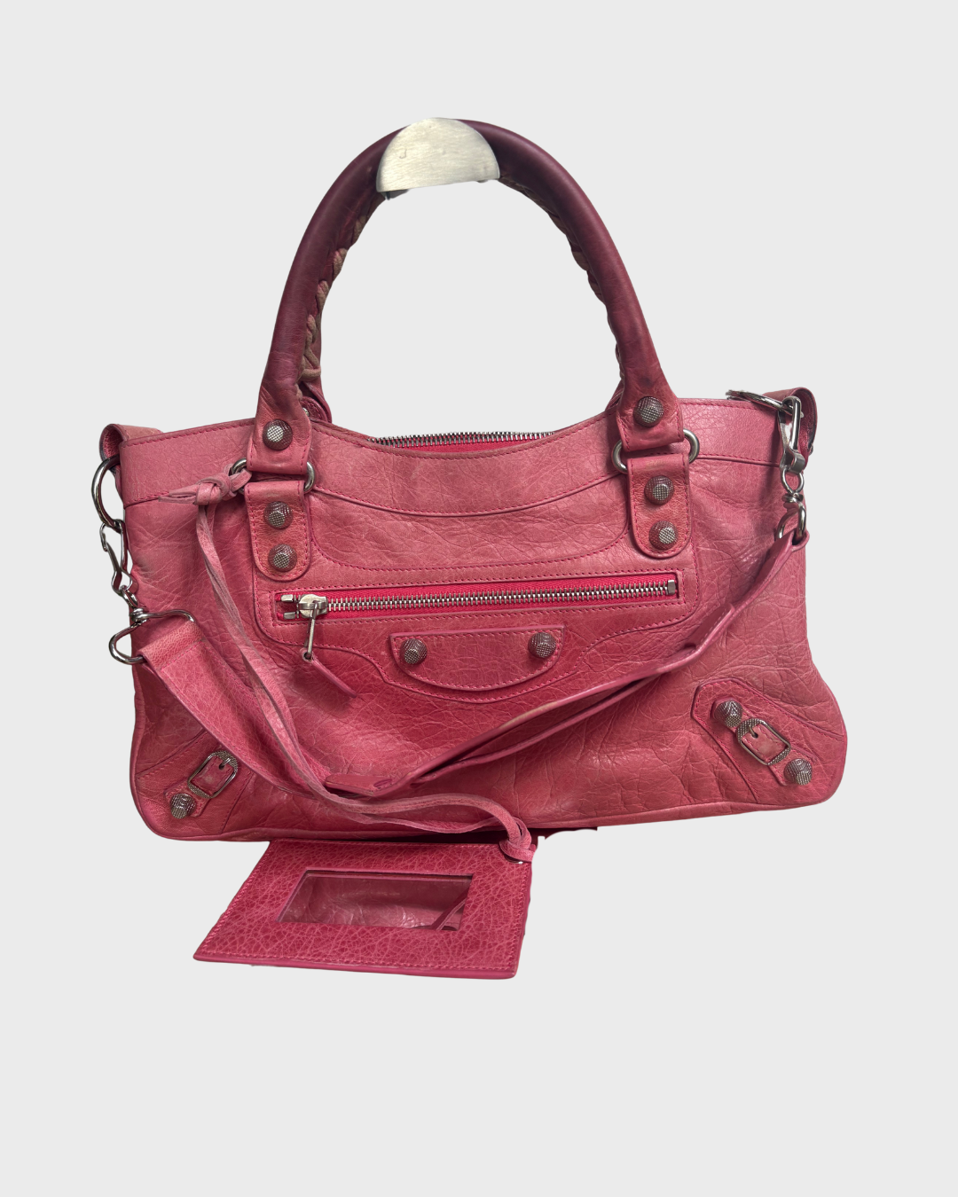 Balenciaga Classic City en rosa con bandolera 2WAY