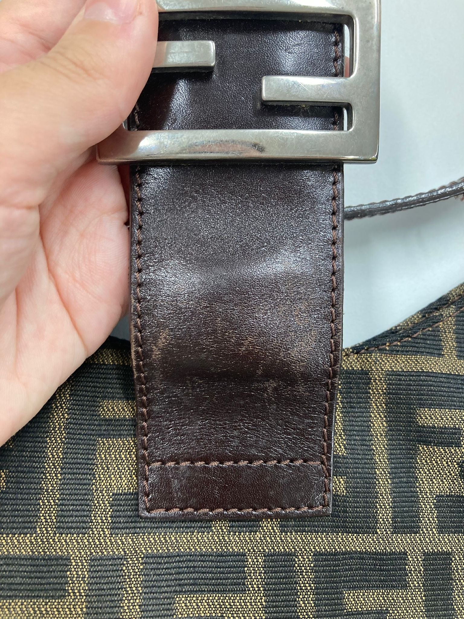 Fendi zucca baguette clásica