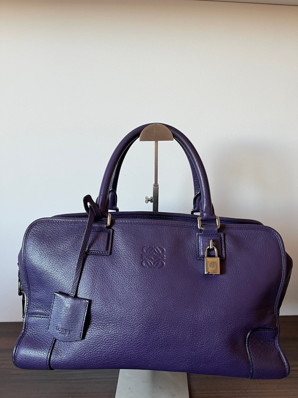 Loewe Amazona 36 Piel Morada · Herrajes Plata