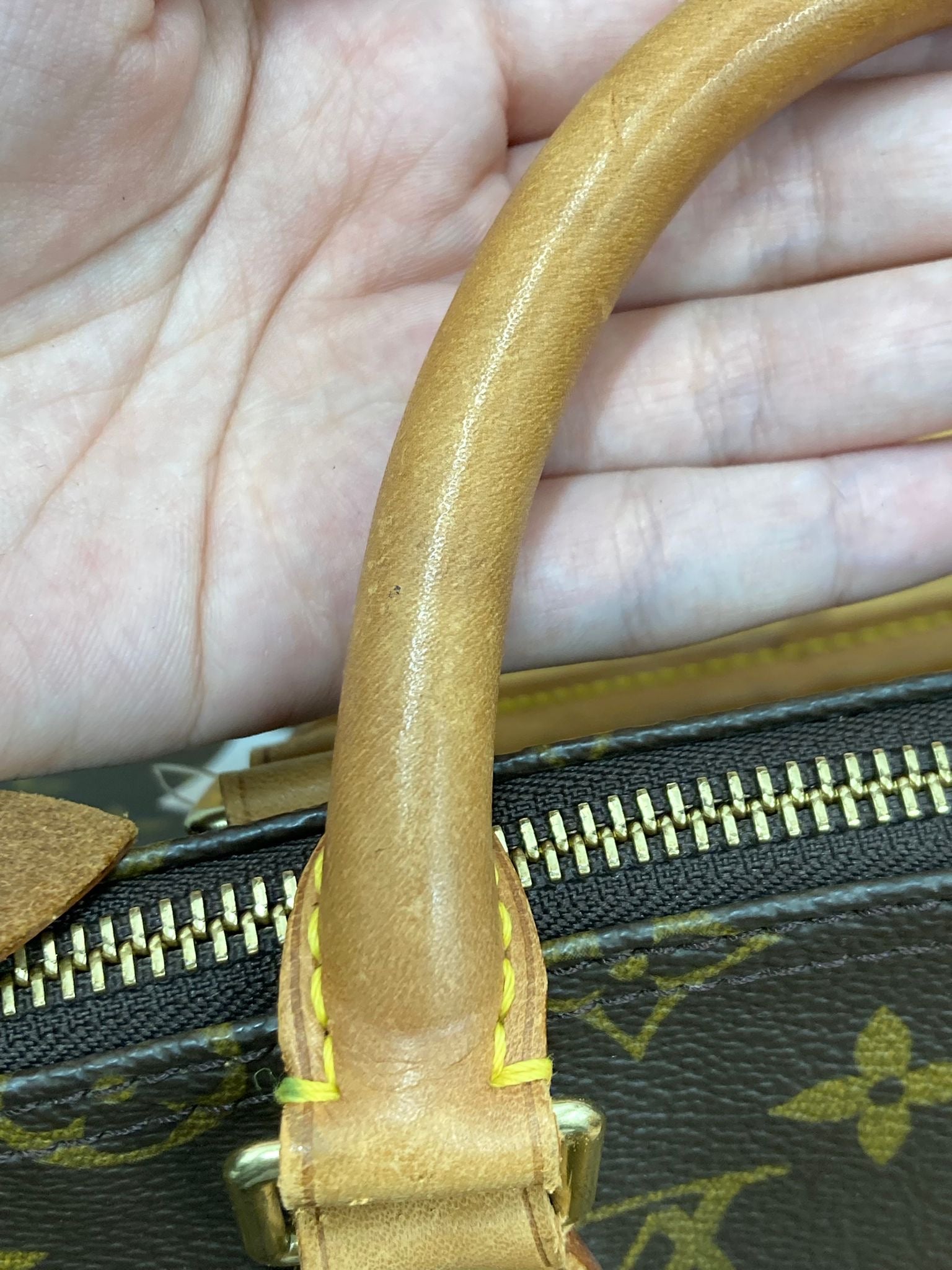 Louis Vuitton speedy 35 monogram canvas