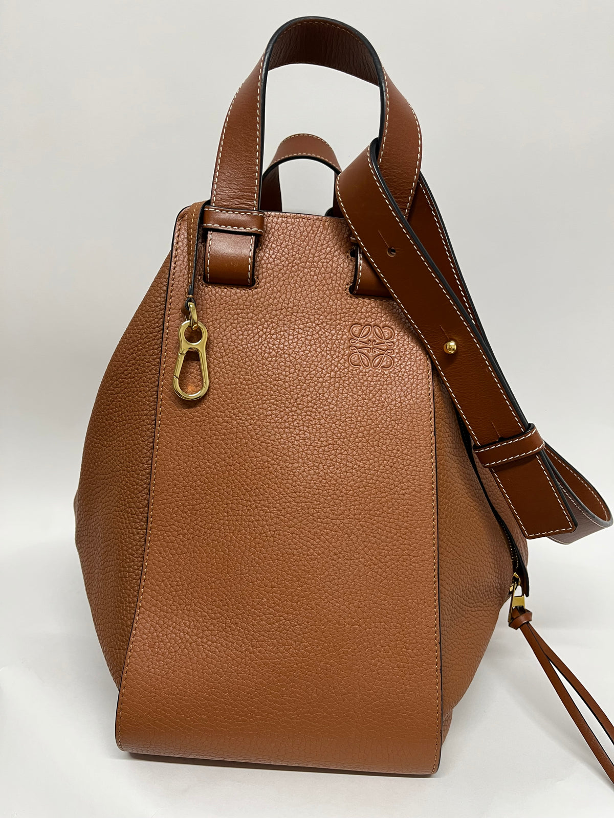 Loewe Hammock GRANDE Piel Graneada Marrón Camel Herrajes Dorados