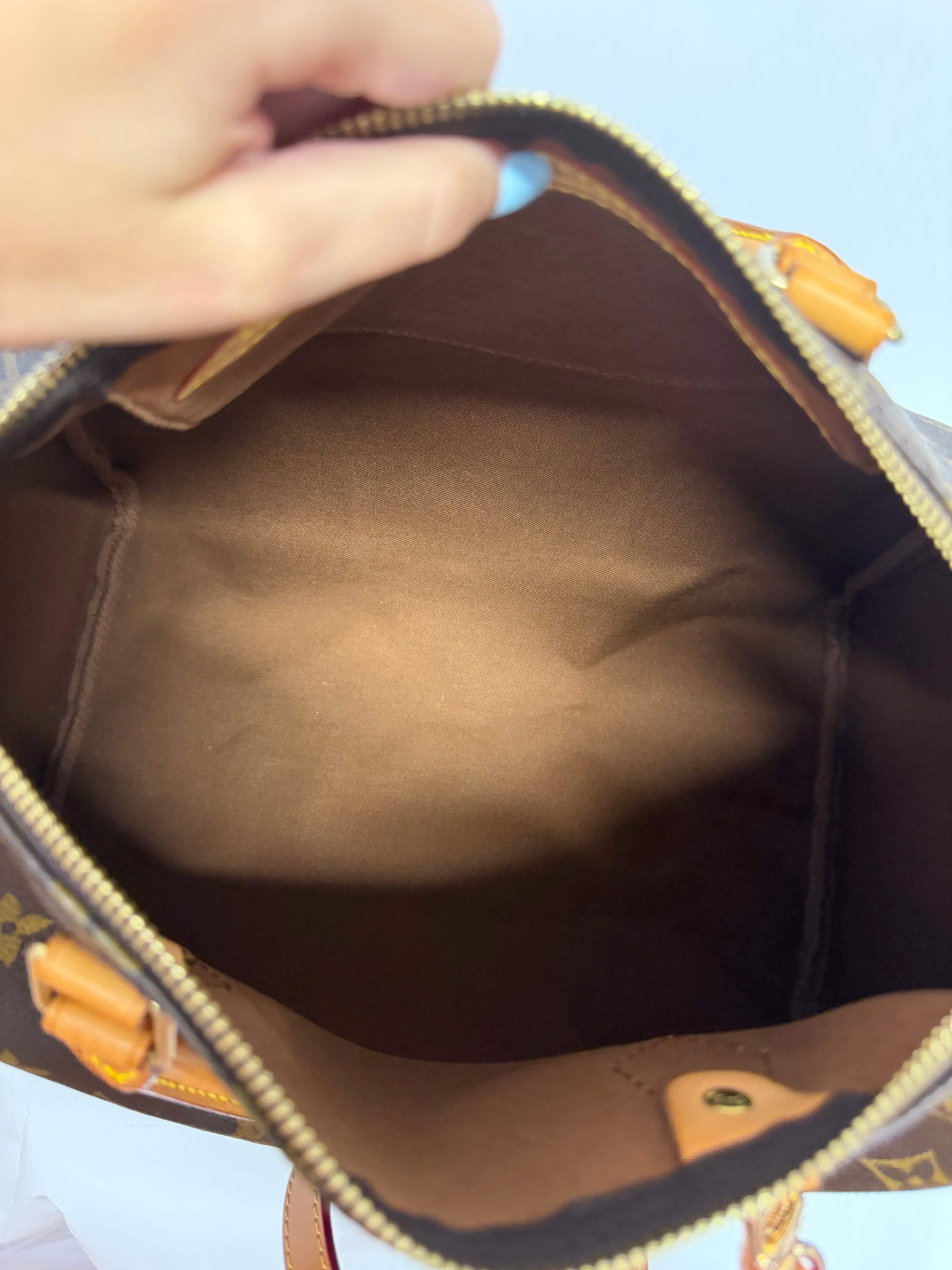 Louis Vuitton Speedy 30 Monogram TH0042