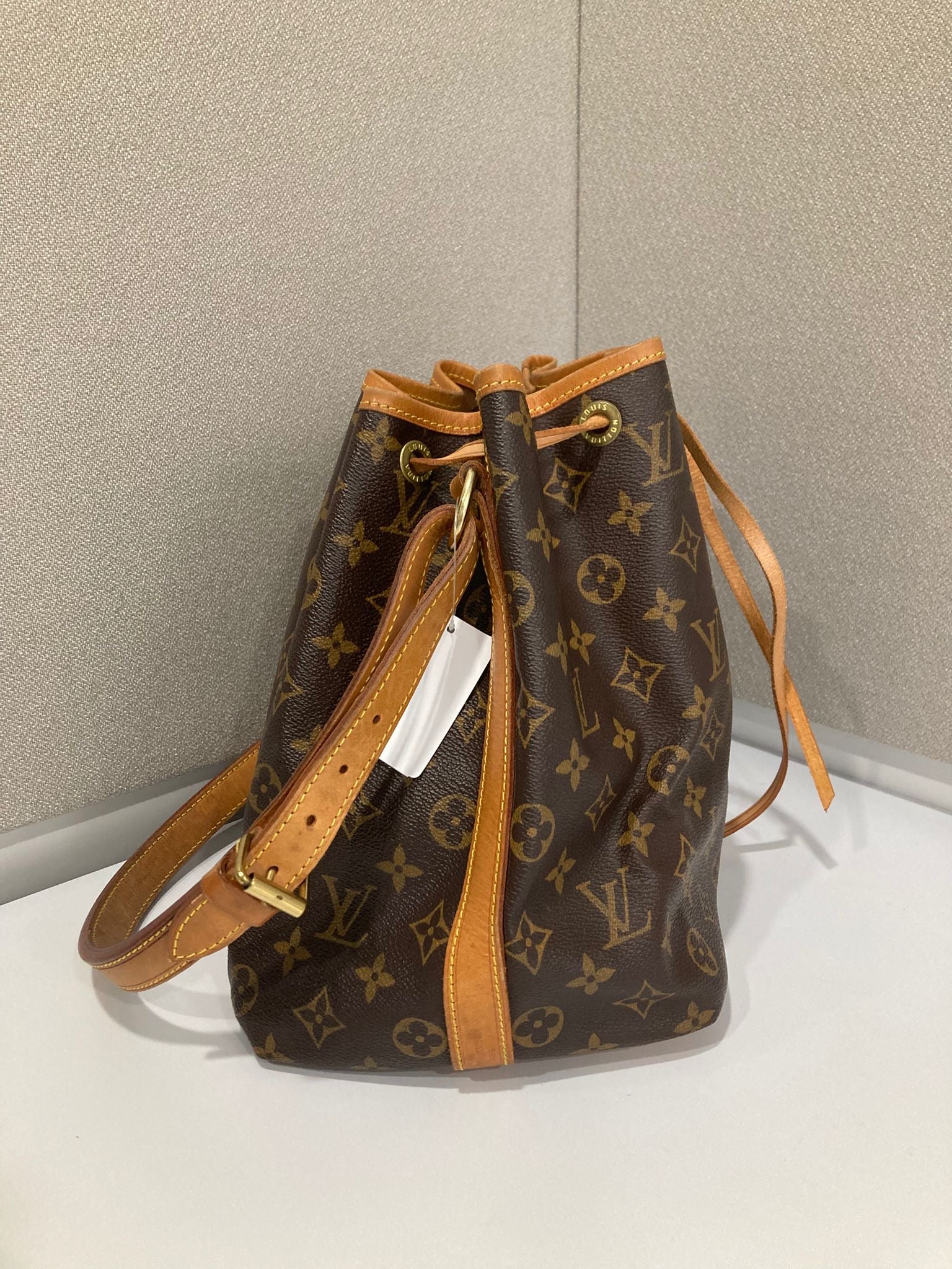 Louis Vuitton Petit Noé canvas monogram