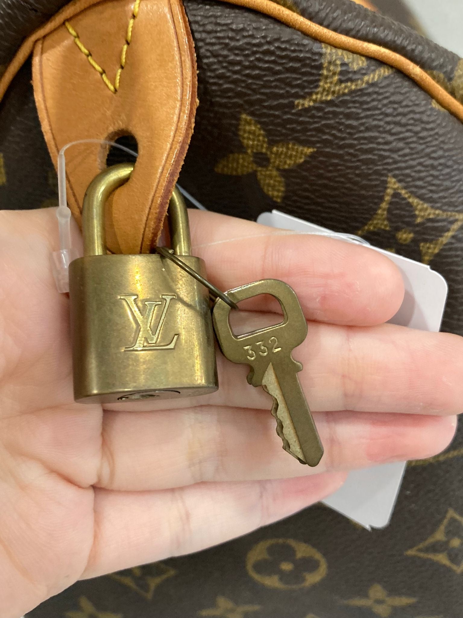 Louis Vuitton speedy 35 monogram canvas