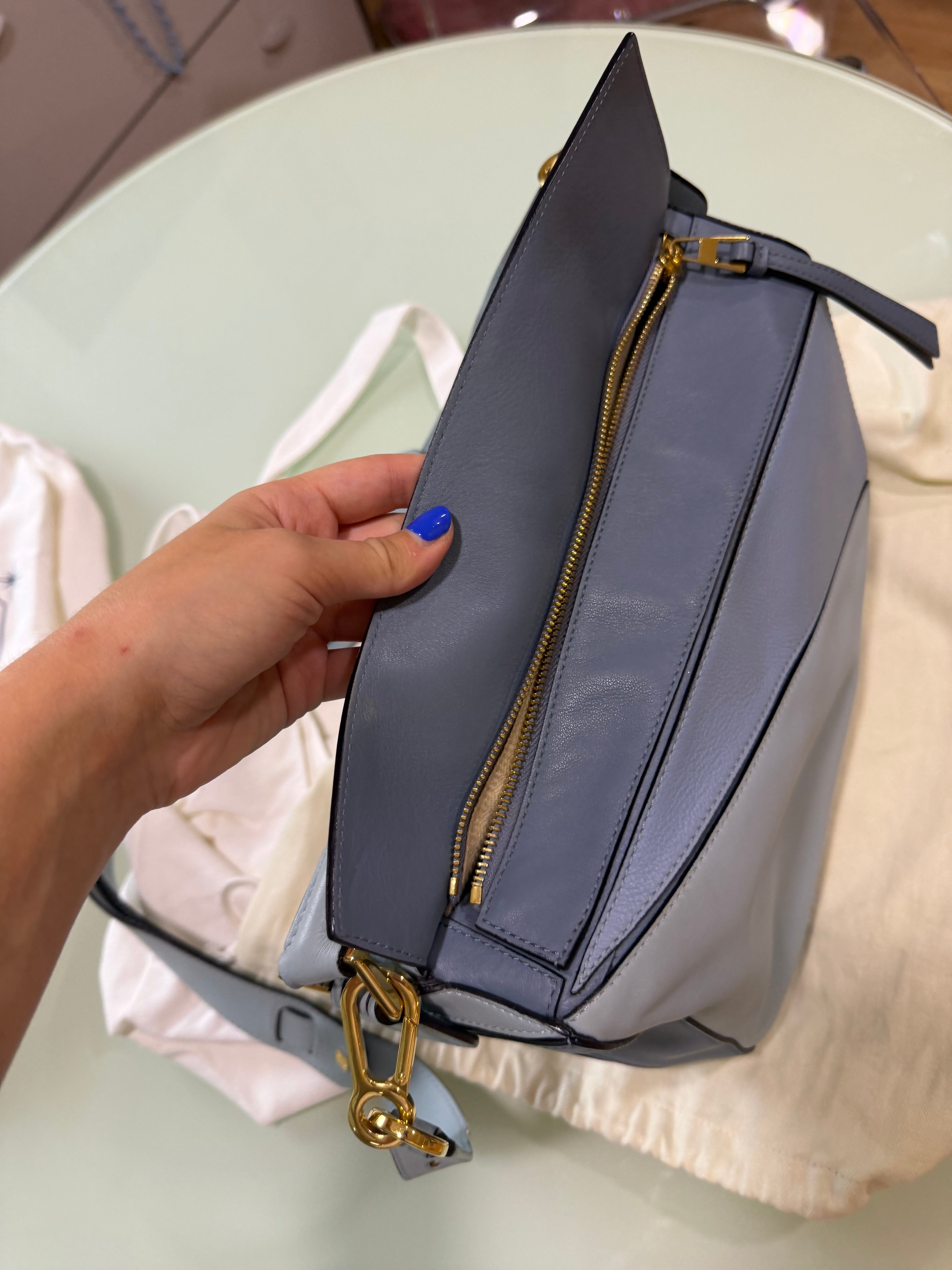 Loewe puzzle bag mediano tricolor sky baby blue