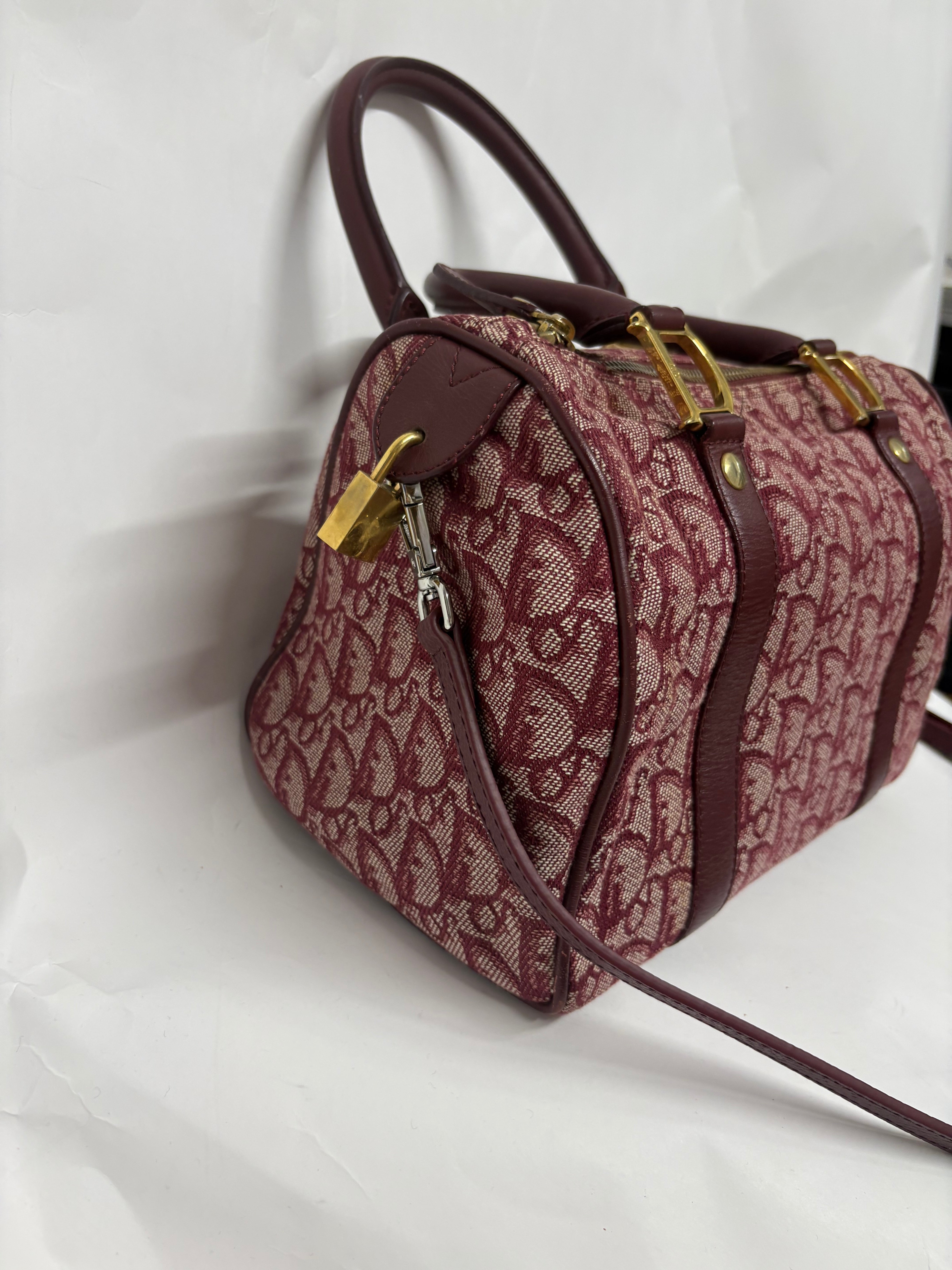 Christian Dior Boston Trotter Rojo Burdeos – Con Bandolera