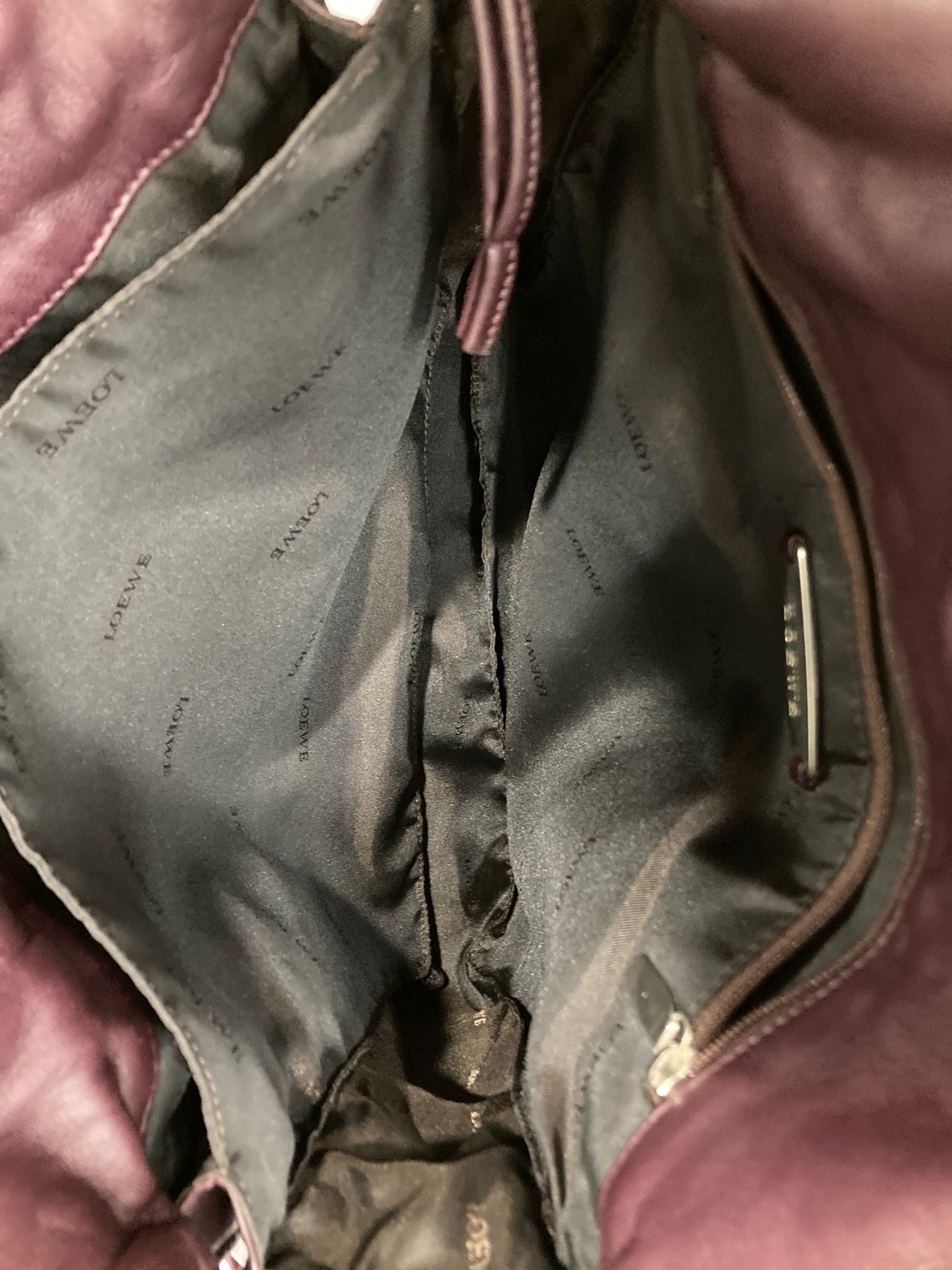 Loewe Flamenco Mediano burdeos Bandolera Piel Napa de Cordero