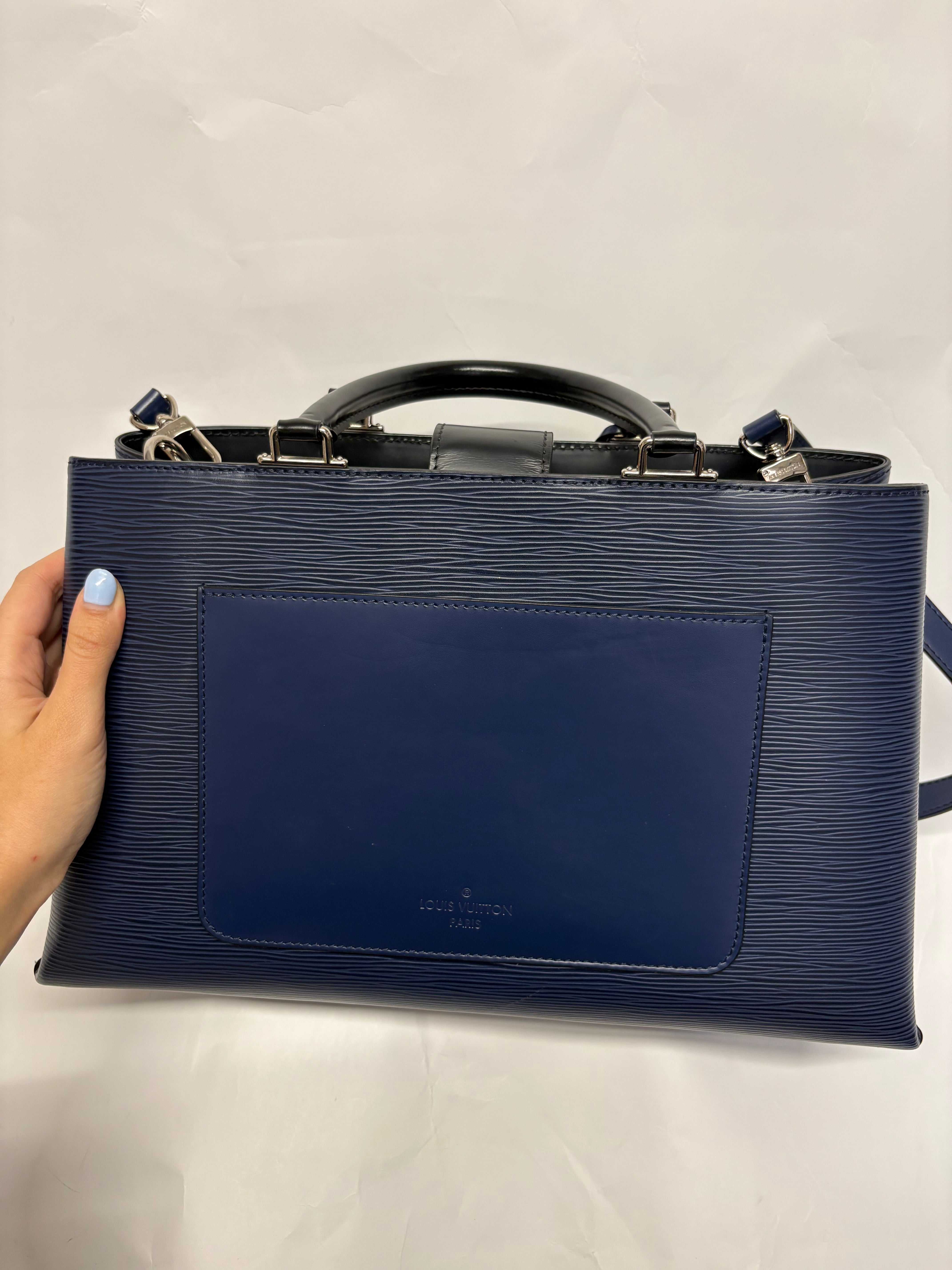 Louis Vuitton Pont-Neuf GM Epi Azul Marino  Bandolera