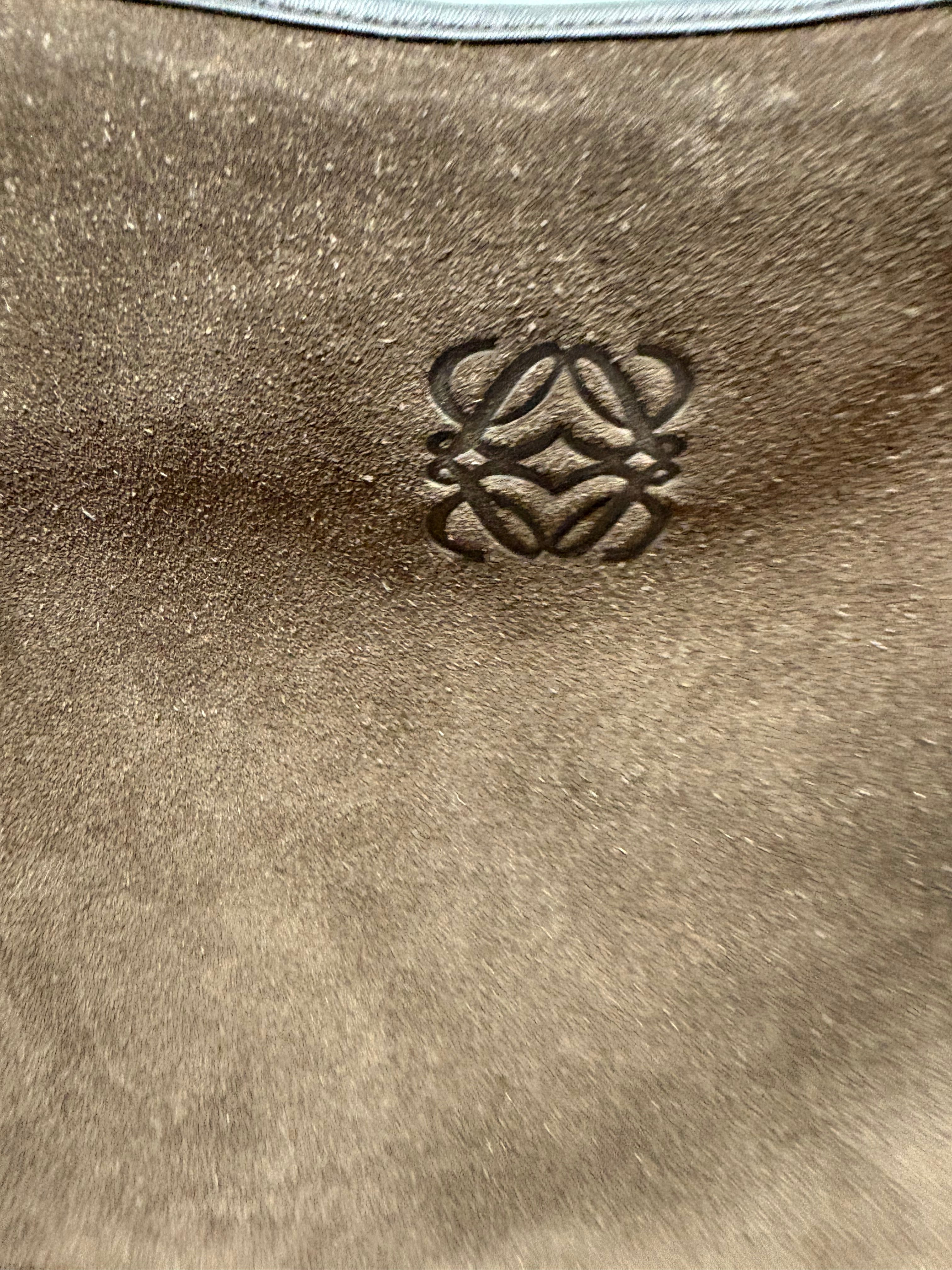 Loewe hobo bag ante y piel marrón oscuro