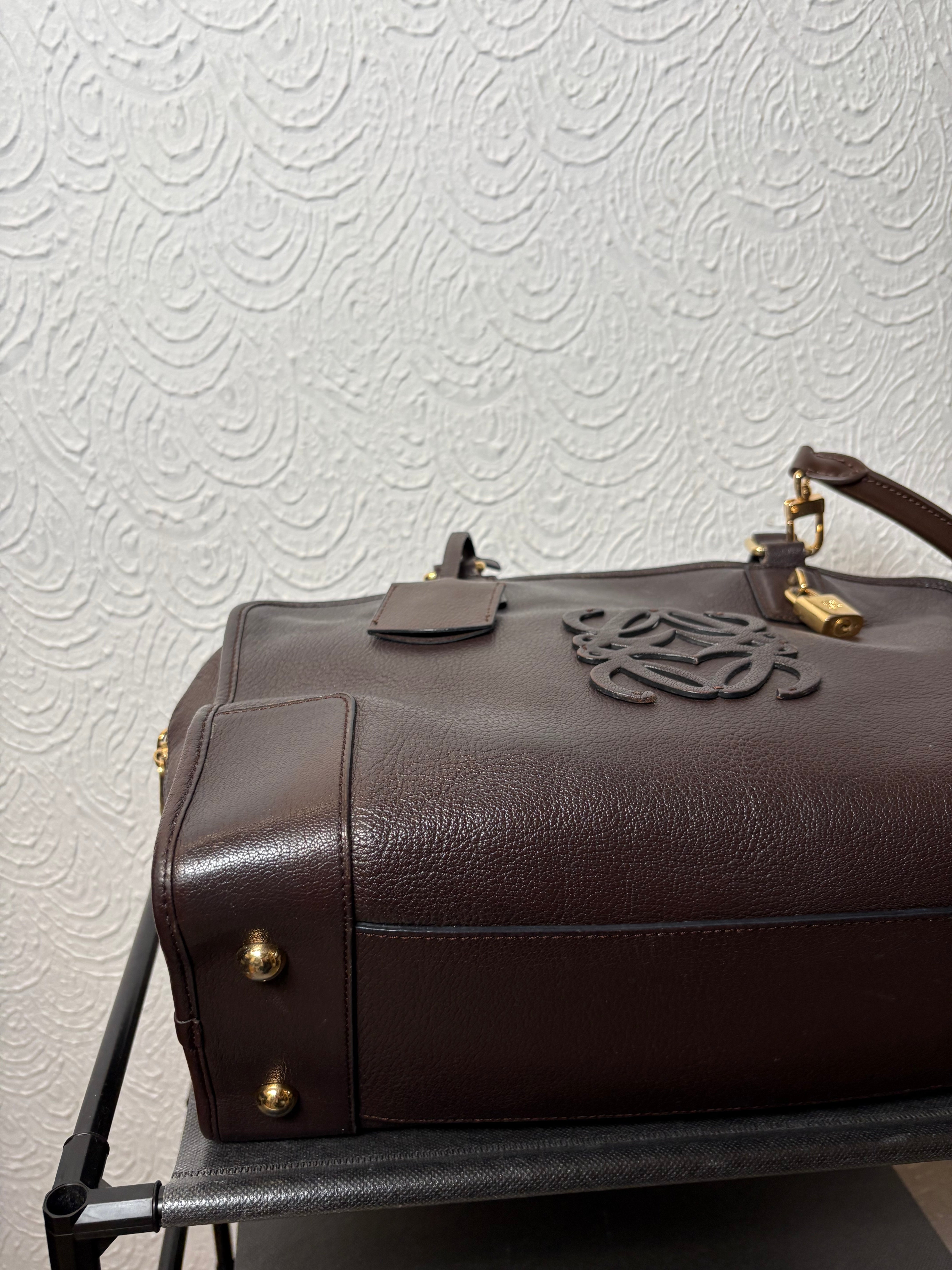 Loewe Amazona 35 Marrón chocolate con bandolera extra