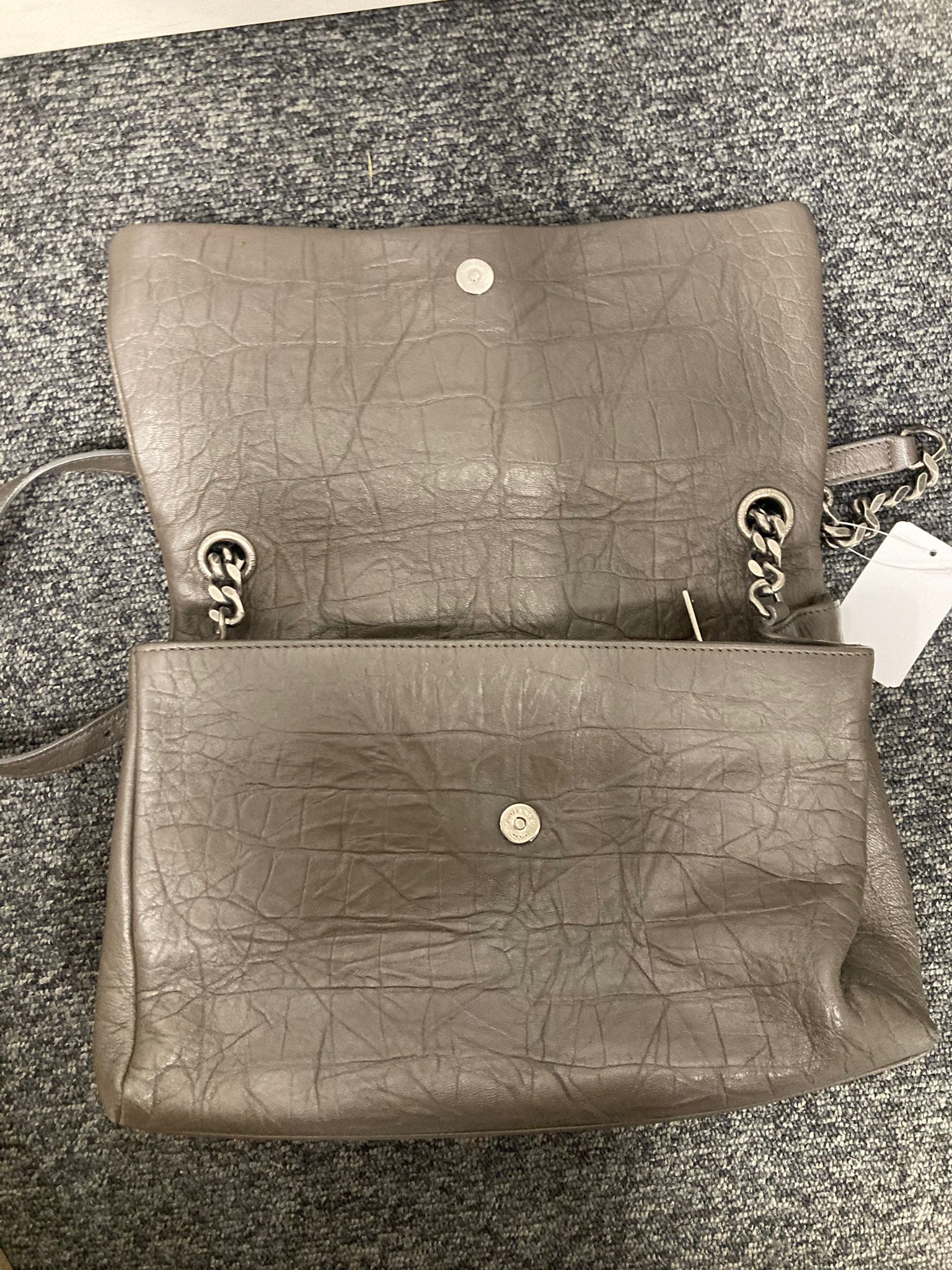 Saint Laurent West Hollywood en piel gris carbón