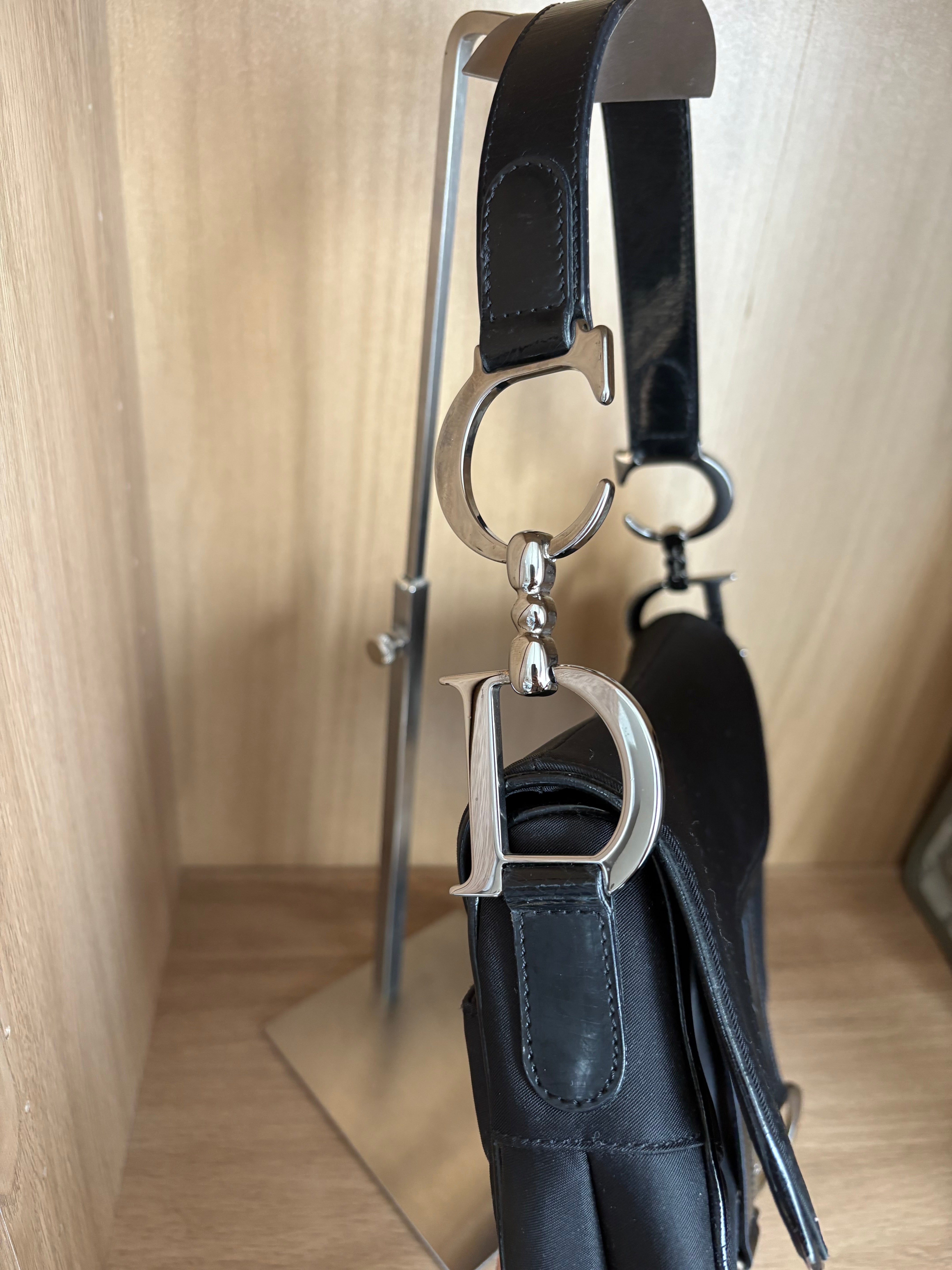 Bolso Dior Double Saddle Bag en Nylon Negro – Edición Vintage Galliano