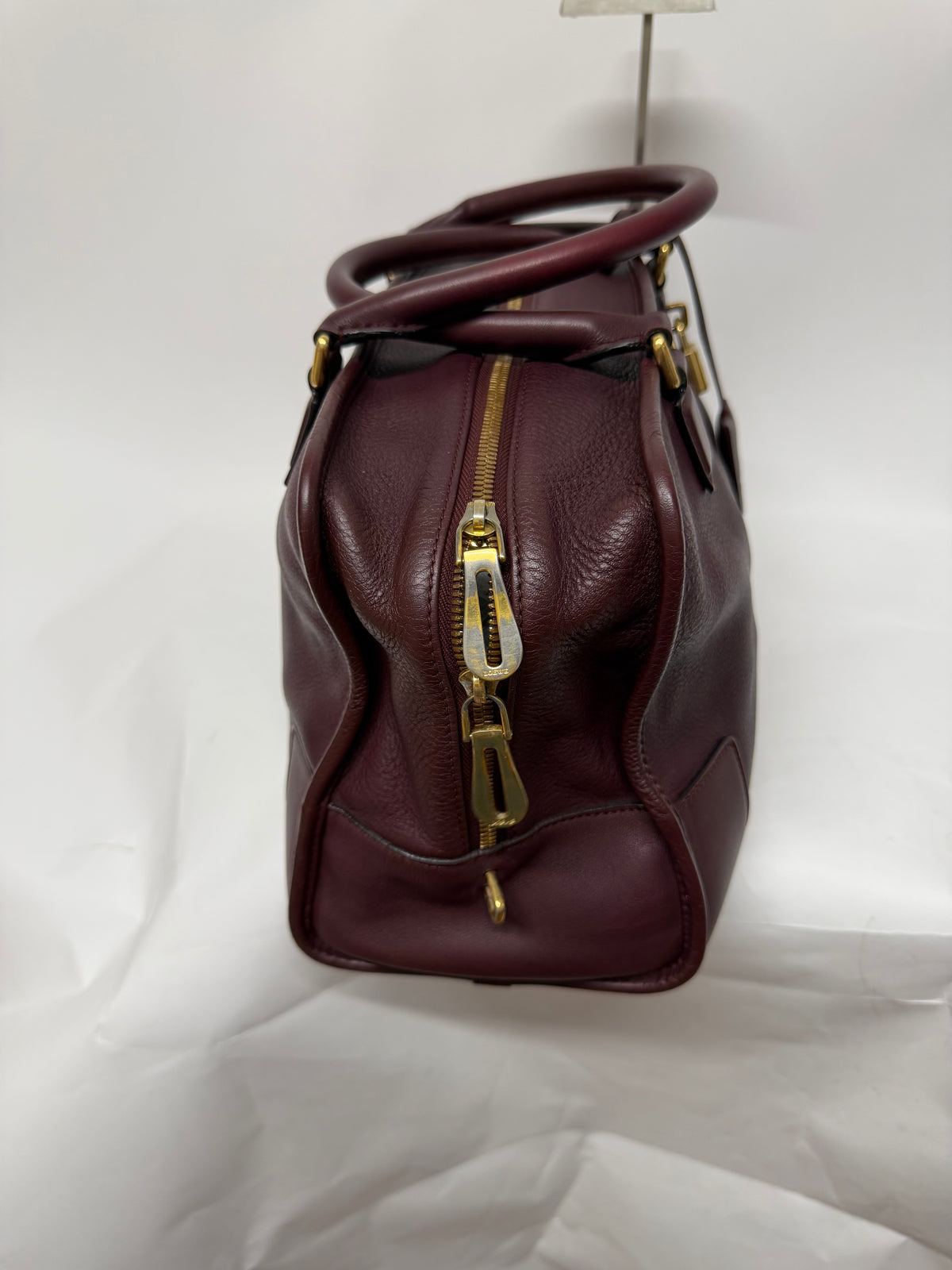 Loewe Amazona 36 Burdeos Herrajes Dorados