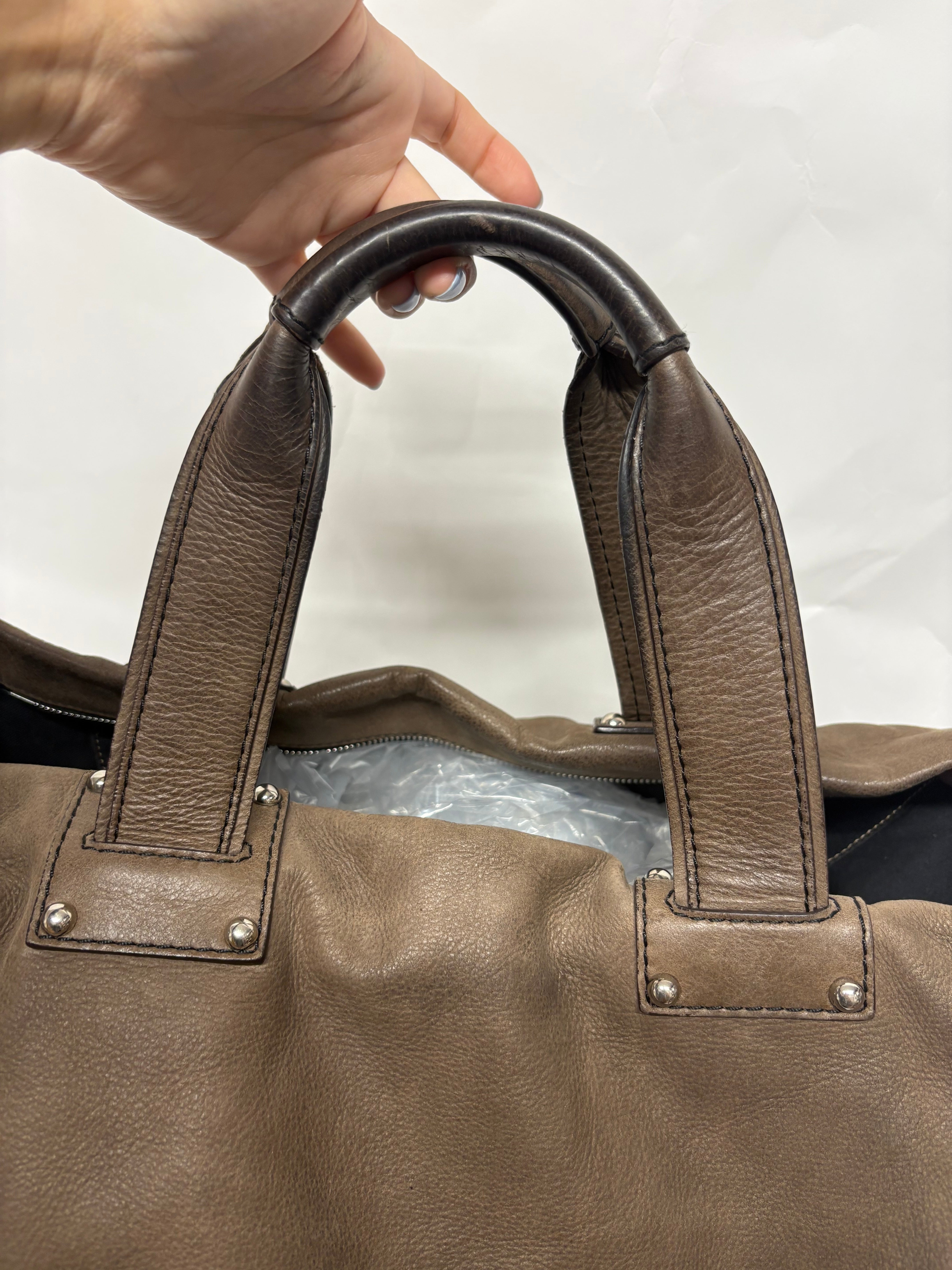 Loewe Tote Grande Piel Taupe Anagram con correa borlas extra