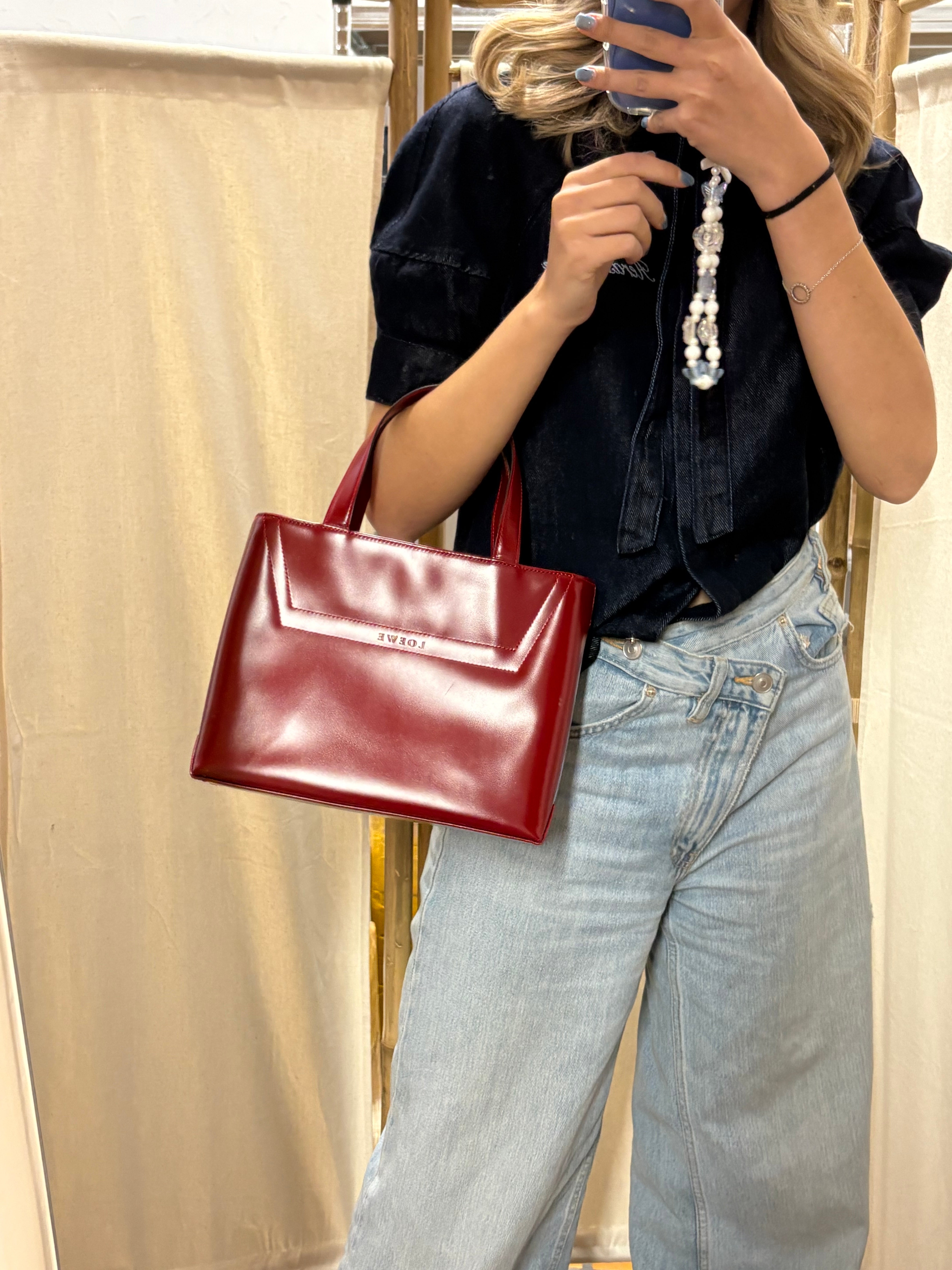 Loewe vintage estructurado cuadrado mini en piel cepillada roja