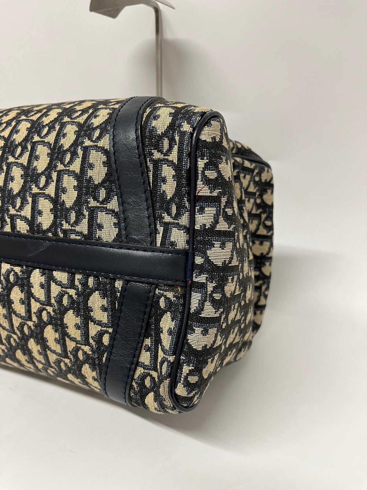 Christian Dior Boston 30 Lona Trotter con Interior en Piel Azul Marino