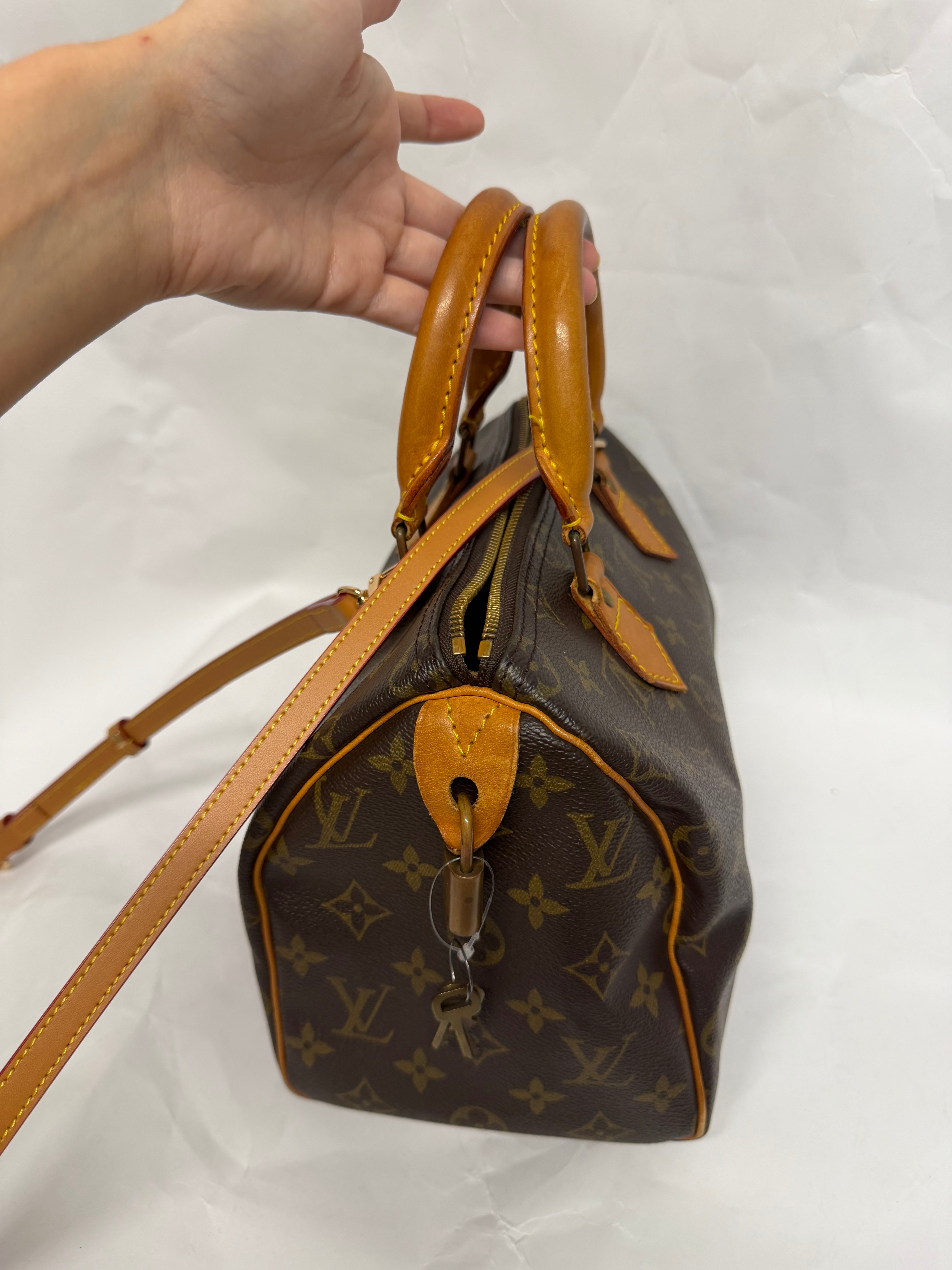 Louis Vuitton Speedy 25 Monogram MI1910