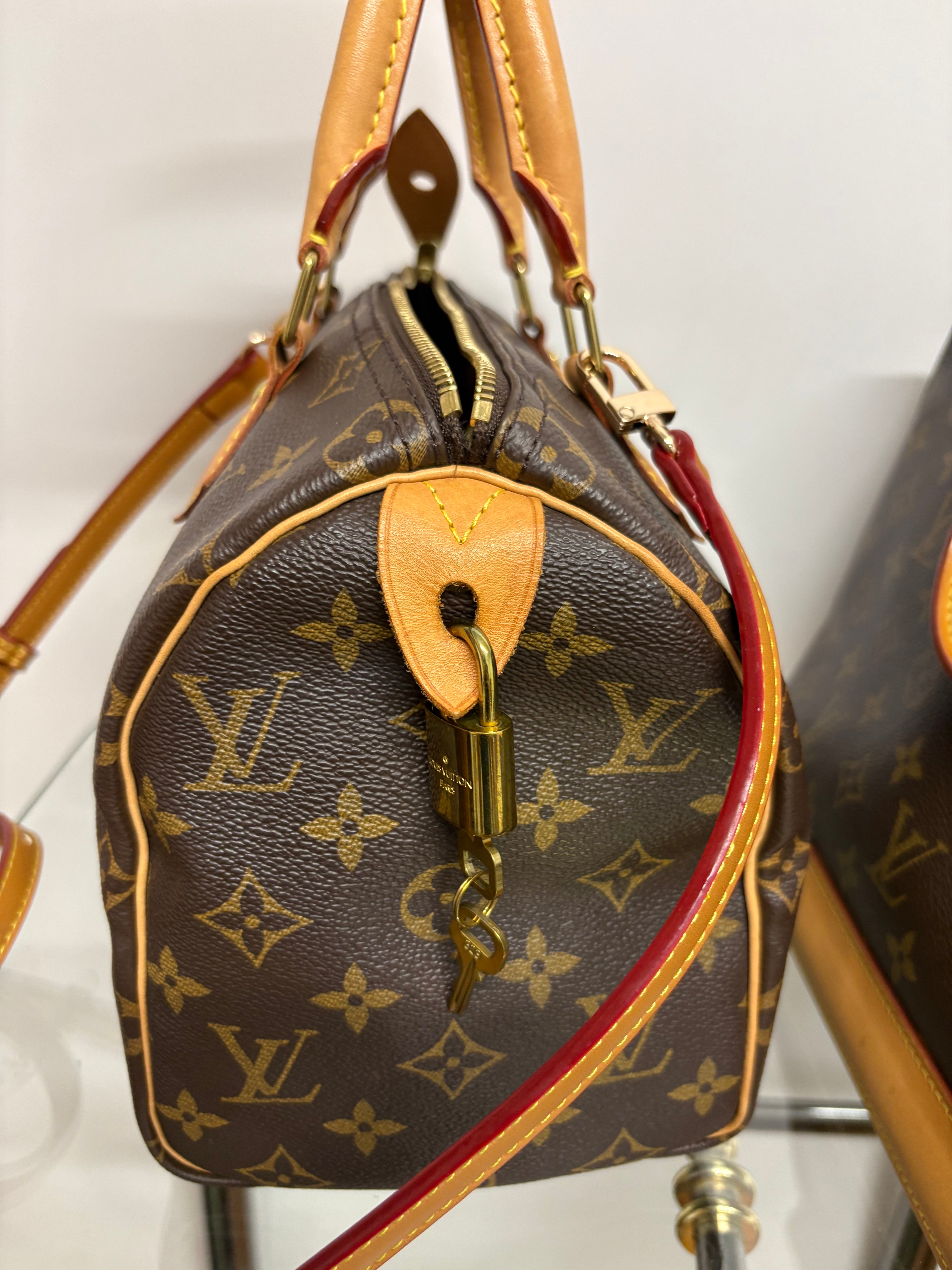Louis Vuitton Speedy 25 Monogram Modelo M41528 – IC Chip