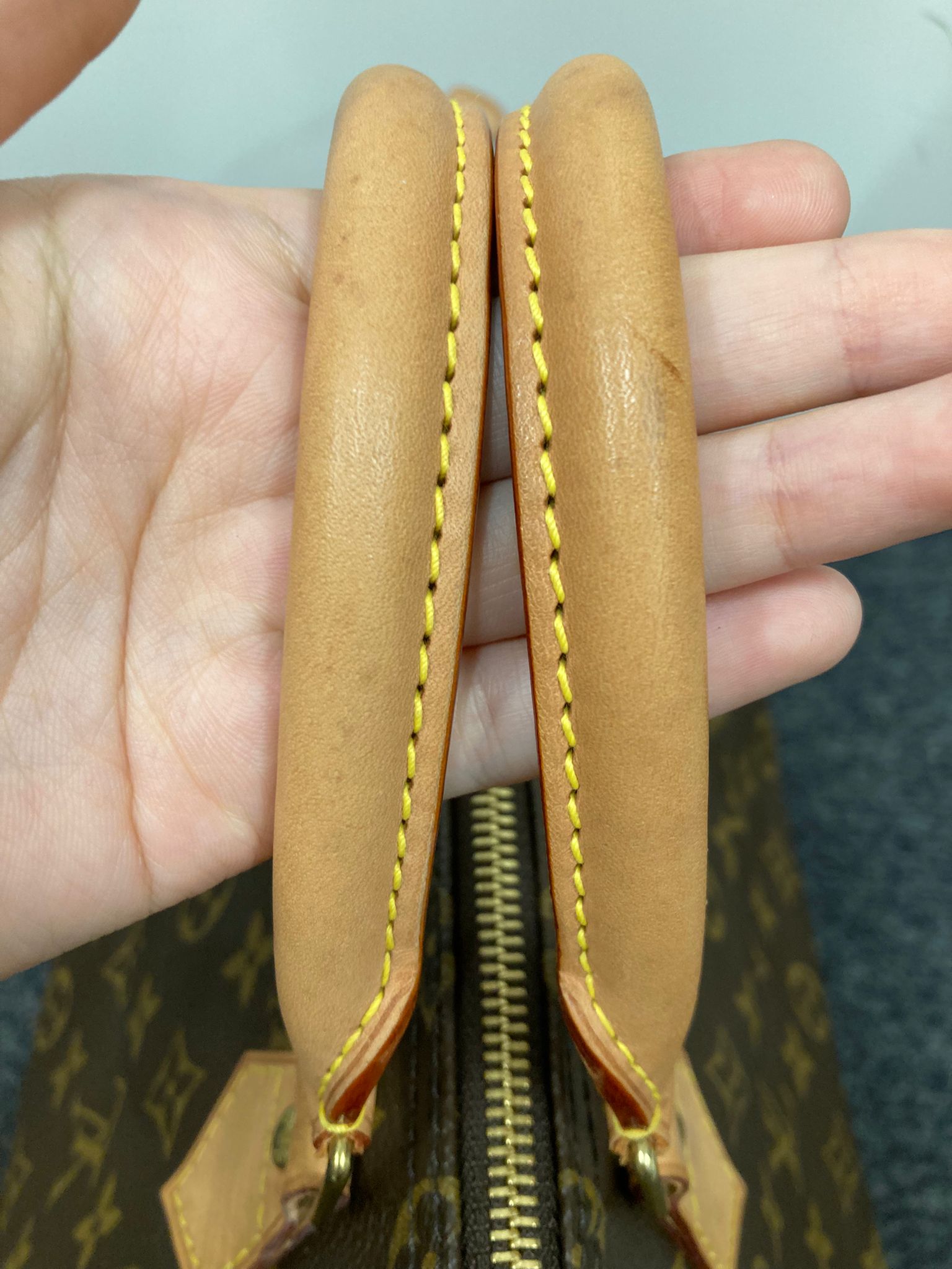Louis Vuitton speedy 35 canvas monogram