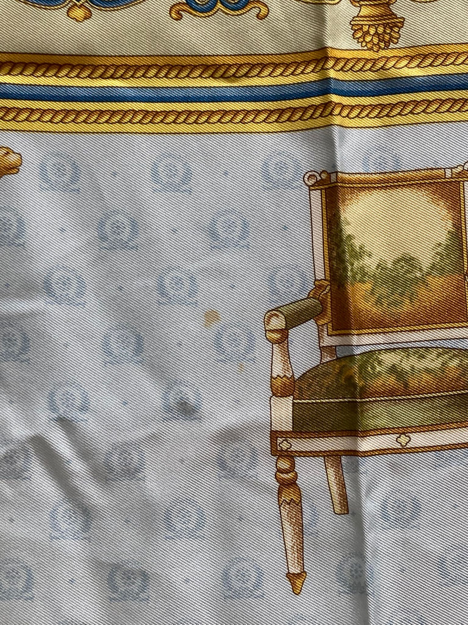 Gucci Pañuelo de Seda “Baroque Chairs”