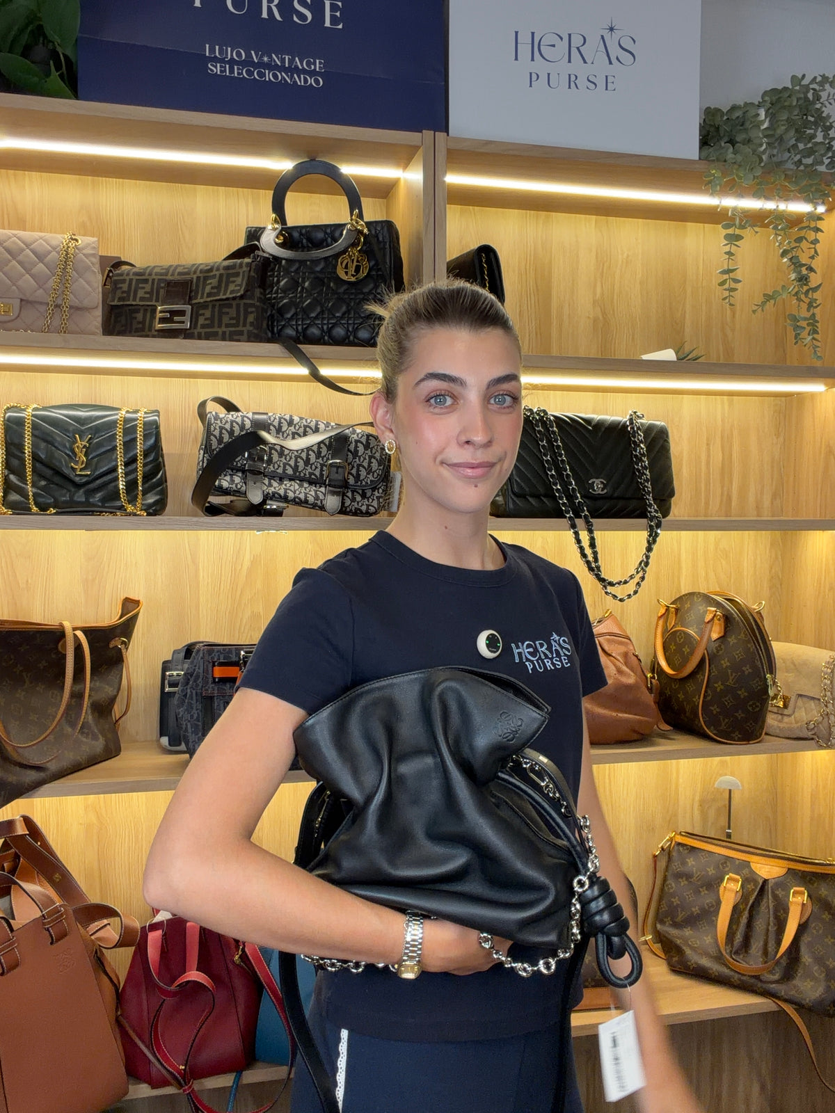 Loewe Flamenco Knot Tote Piel Negra mediana