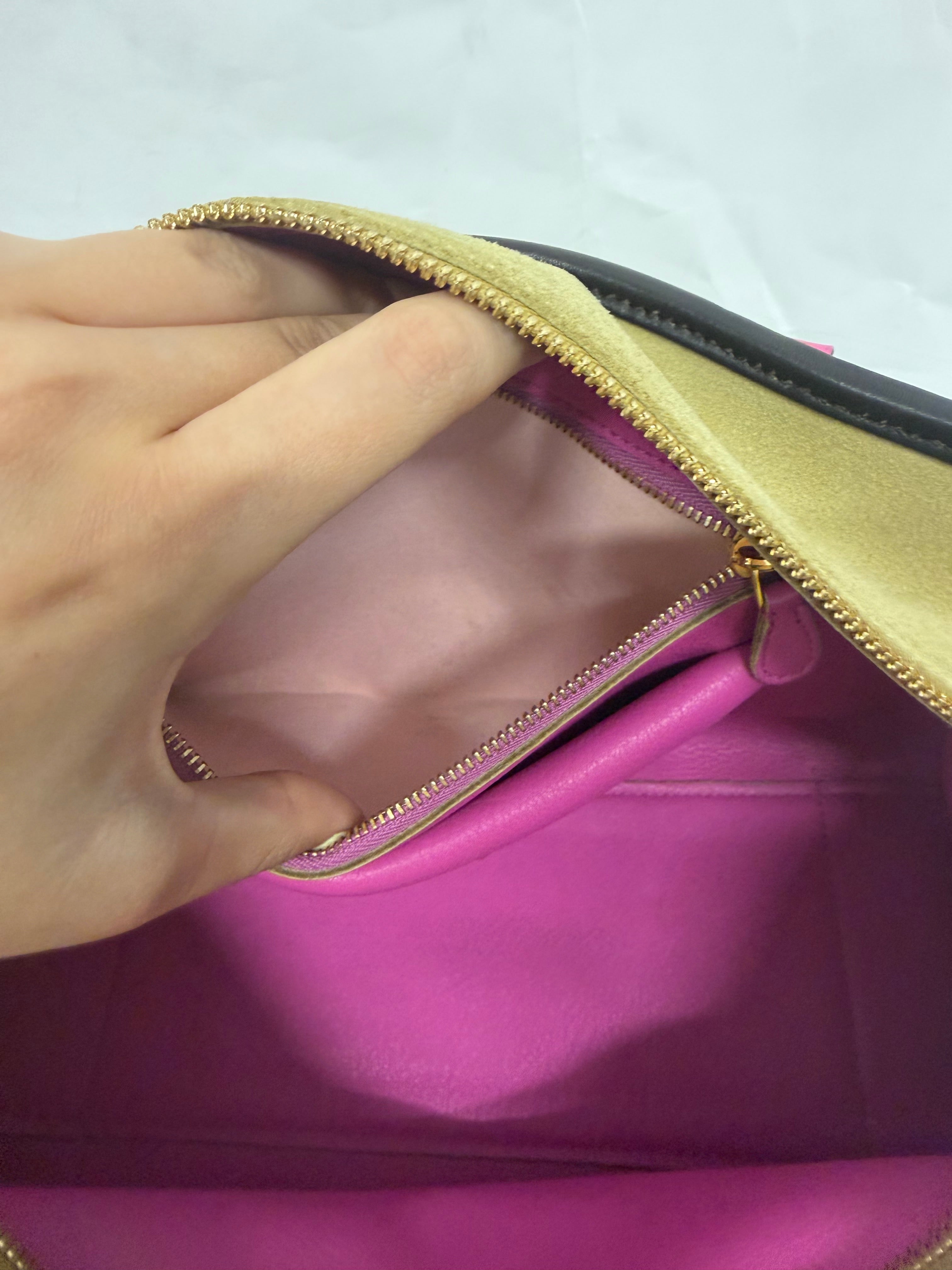 Loewe Amazona 28 Ante Oro Rosa Edición Especial asas rosas
