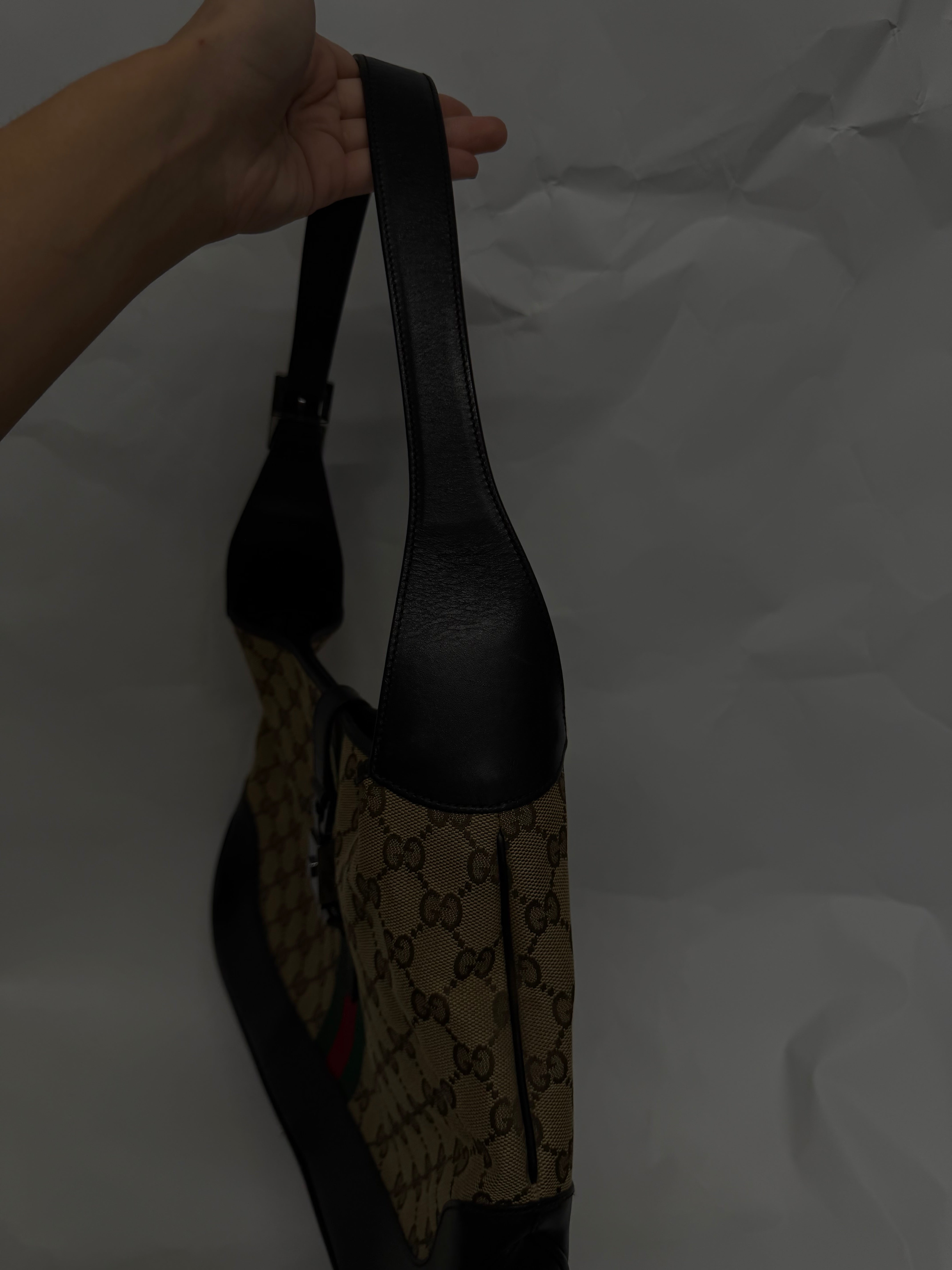 Gucci Jackie Grande Clásico Vintage | GG Canvas & Piel Marrón Oscuro
