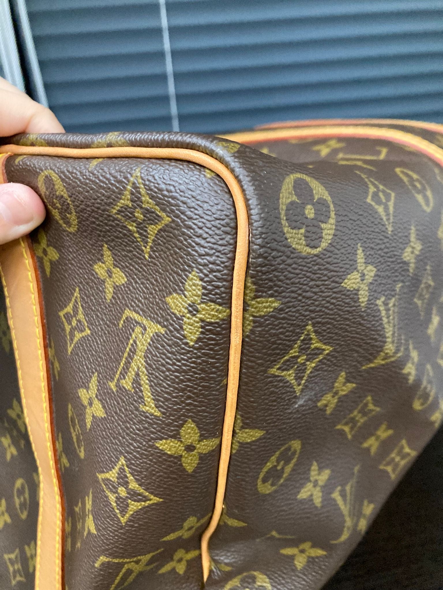 Louis Vuitton Keepall Bandoulière 50