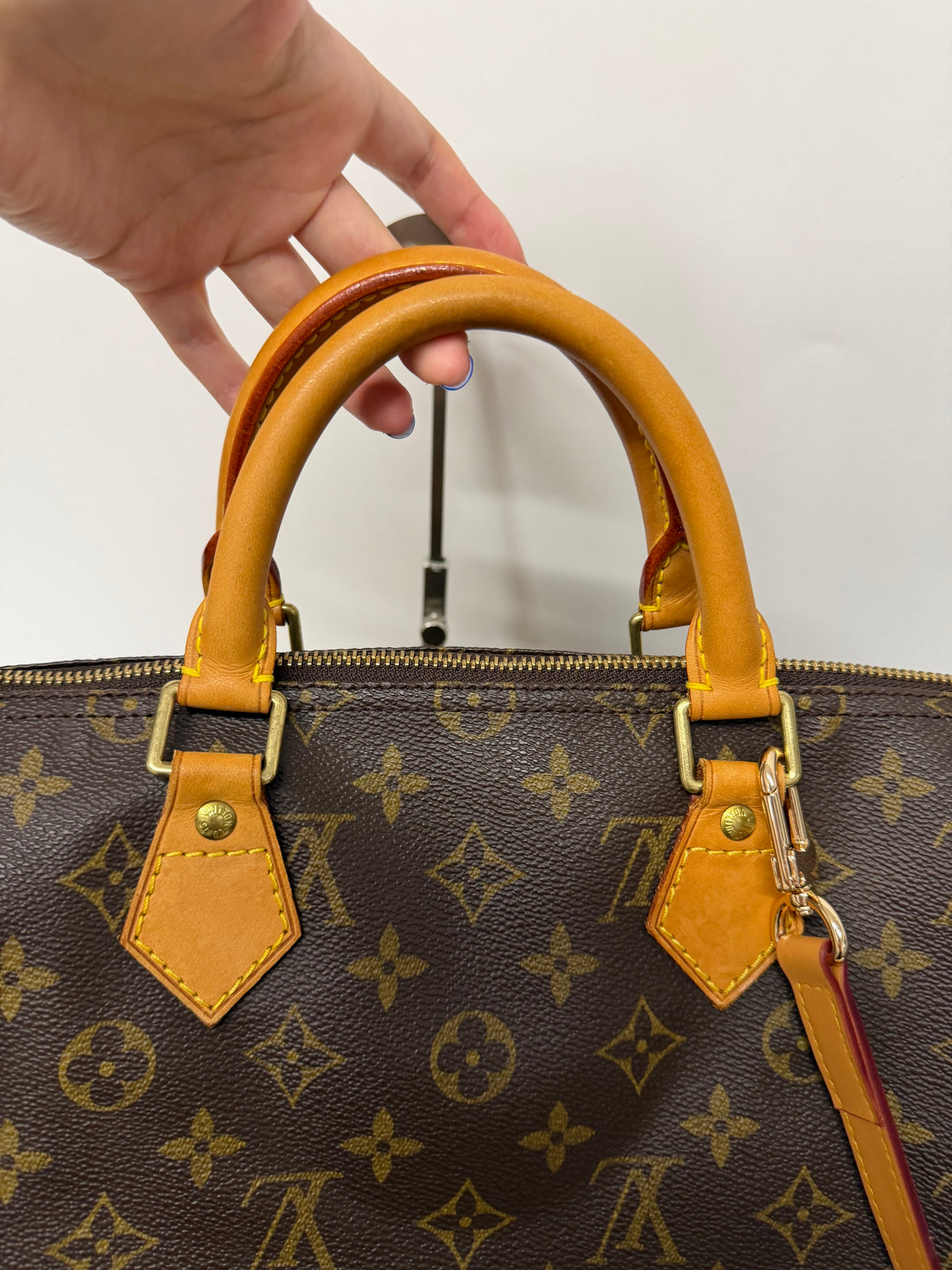 Louis Vuitton Speedy 35 Monogram MB0052