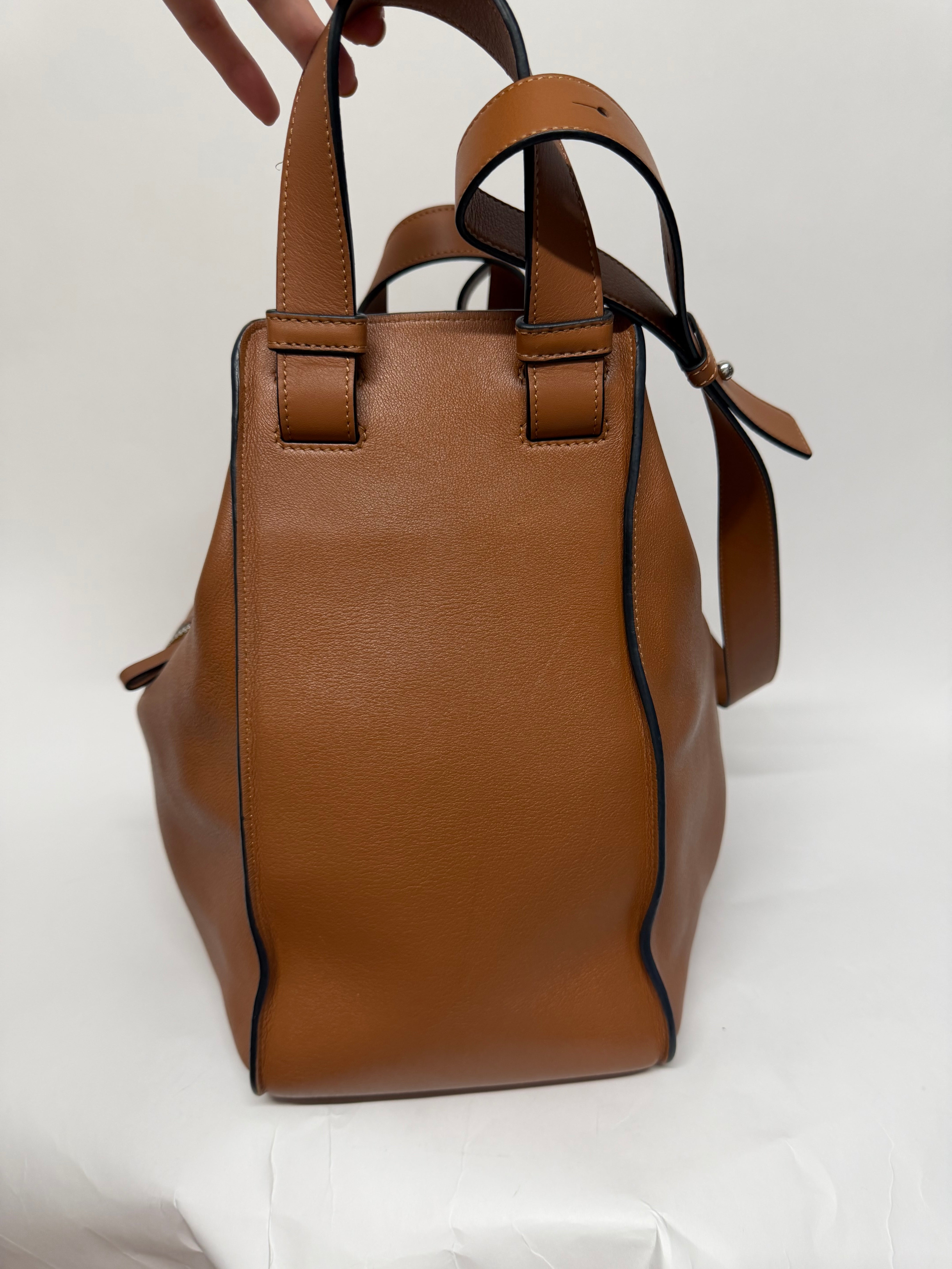 Loewe Hammock Bag Grande Camel con Pouch