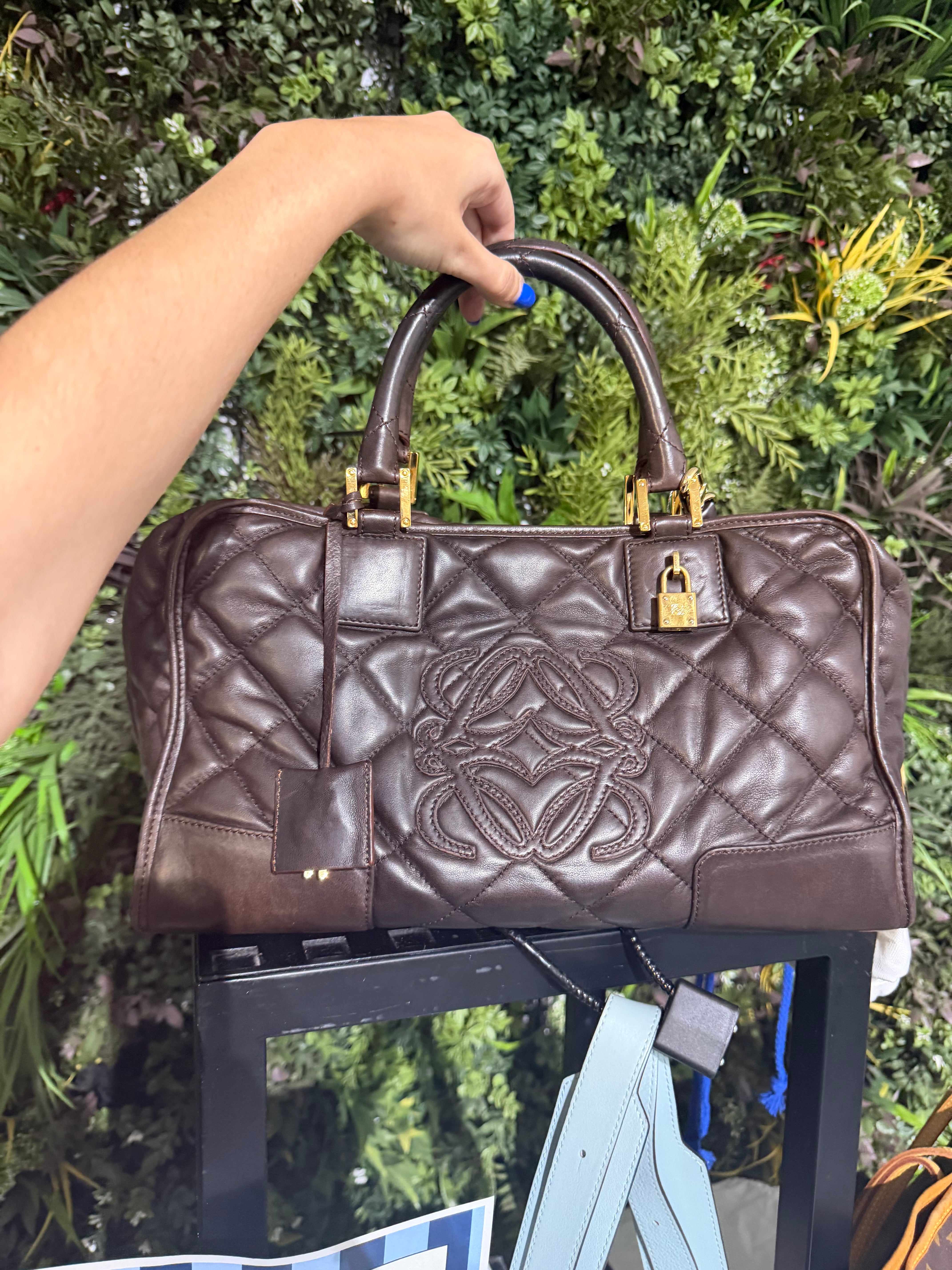 Loewe Amazona 36 Acolchada | Marrón Chocolate