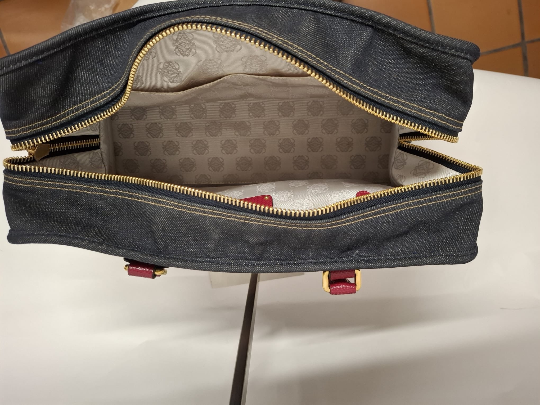 Loewe Amazona 36 Denim y Piel Rosa Efecto Lagarto