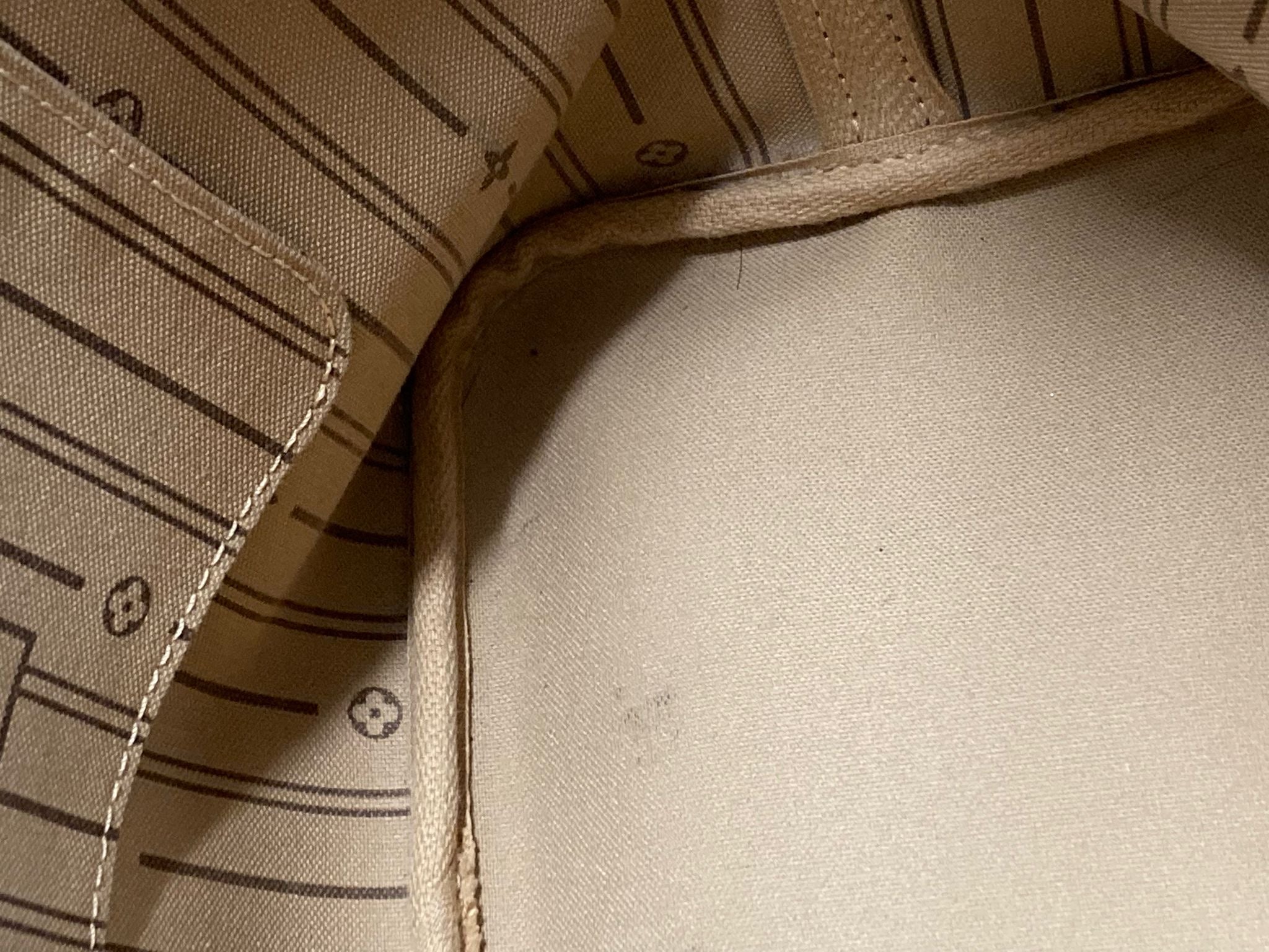 LOUIS VUITTON Neverfull MM Monogram