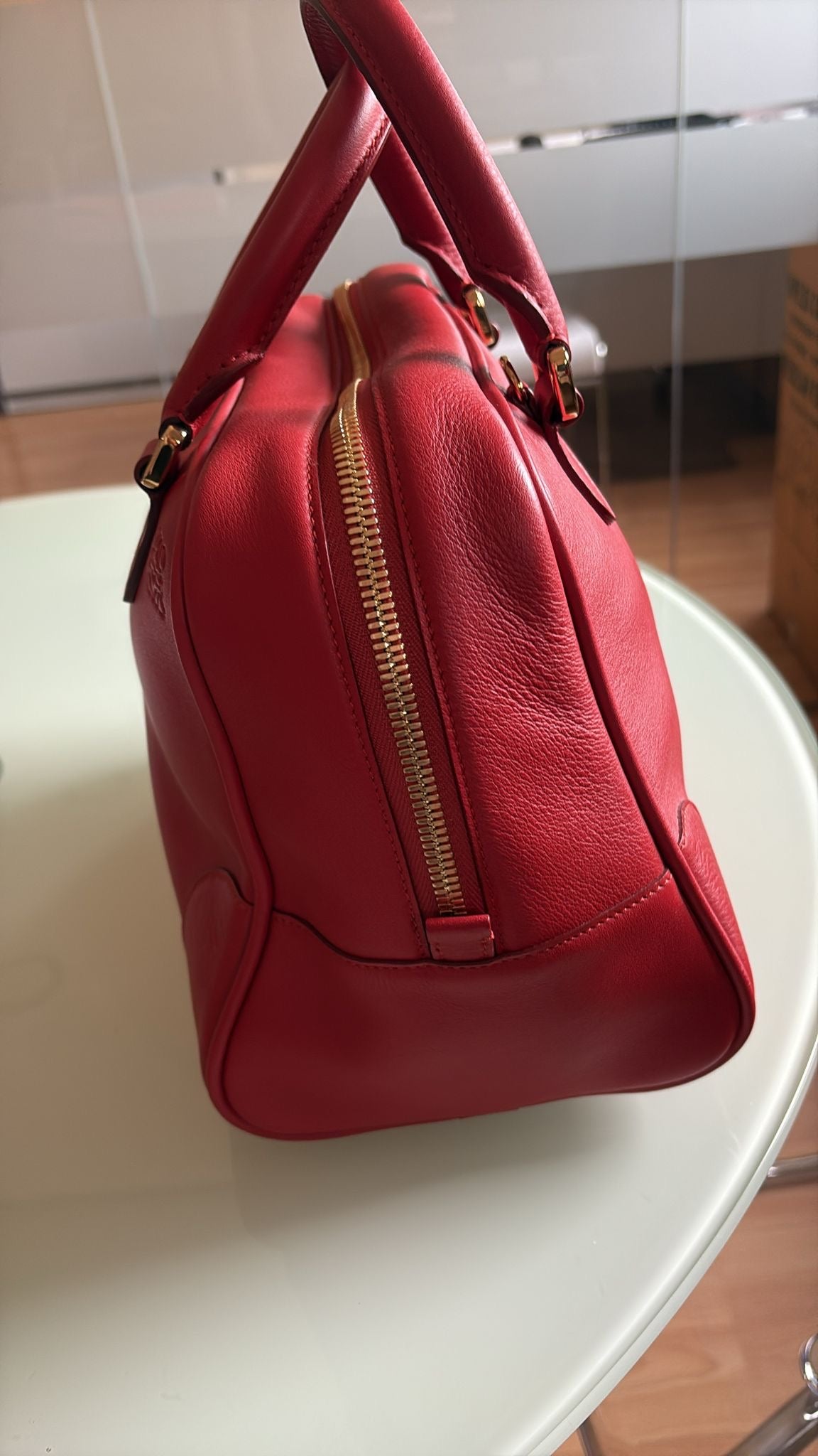 Loewe amazona 75 bandolera rojo