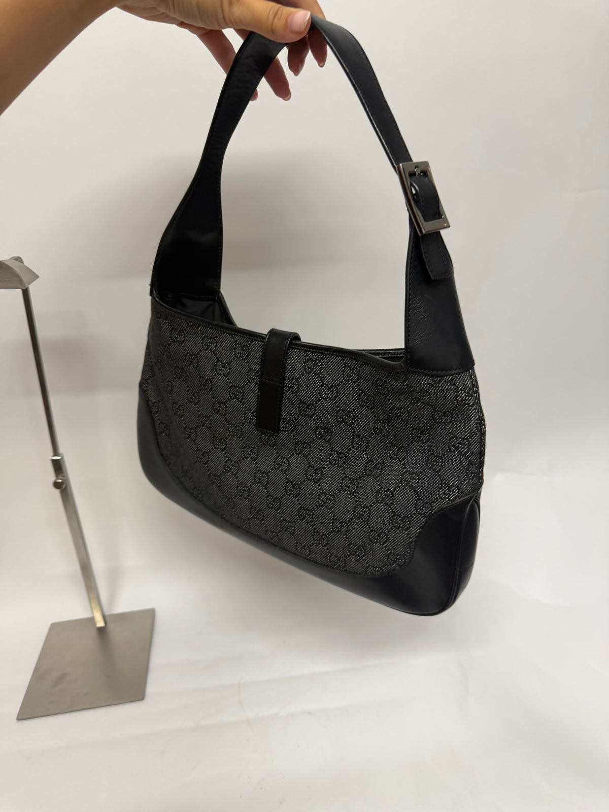 Gucci Jackie Mediano GG Negro Herrajes Plateados