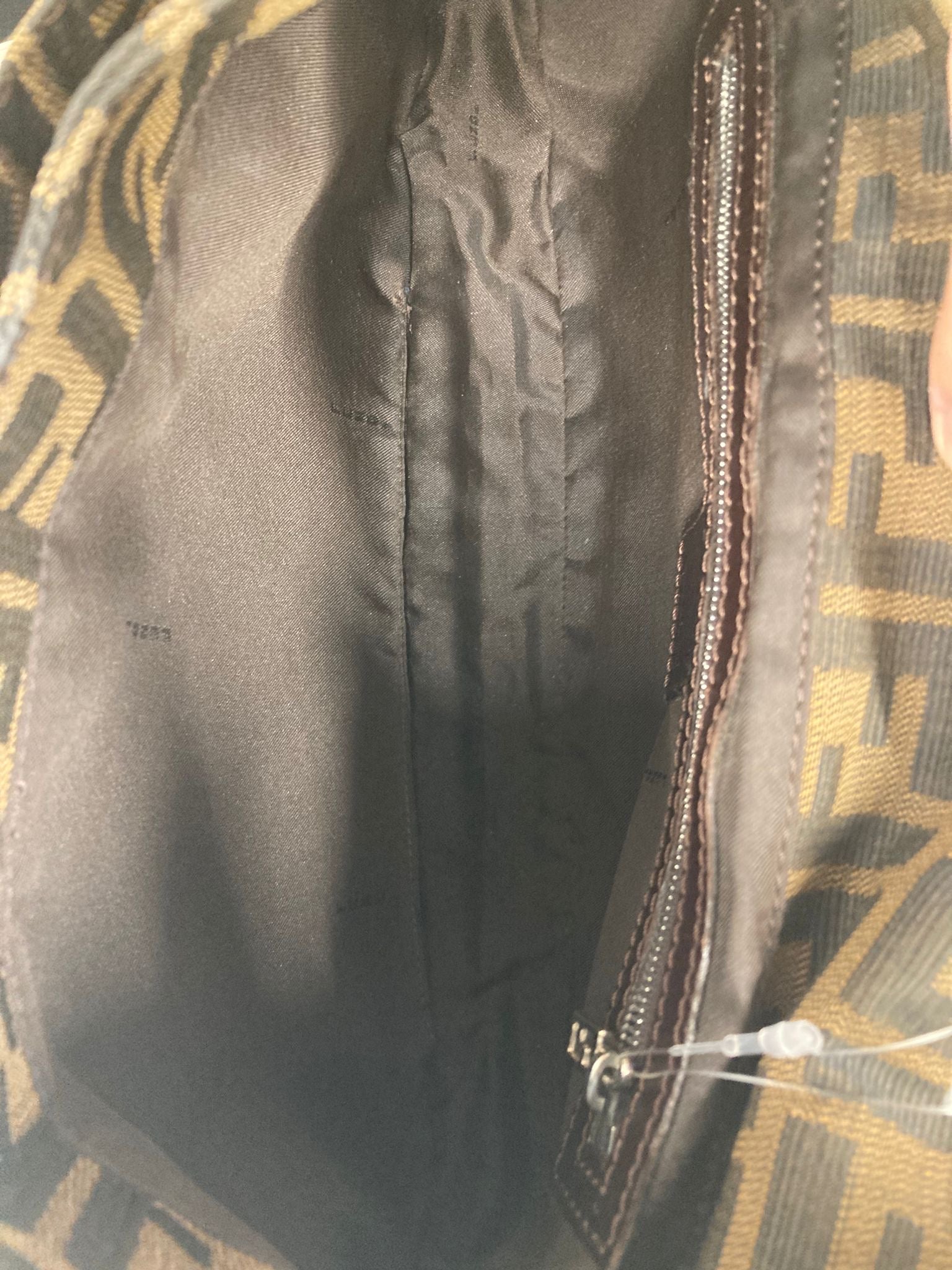 Fendi zucca baguette clásica