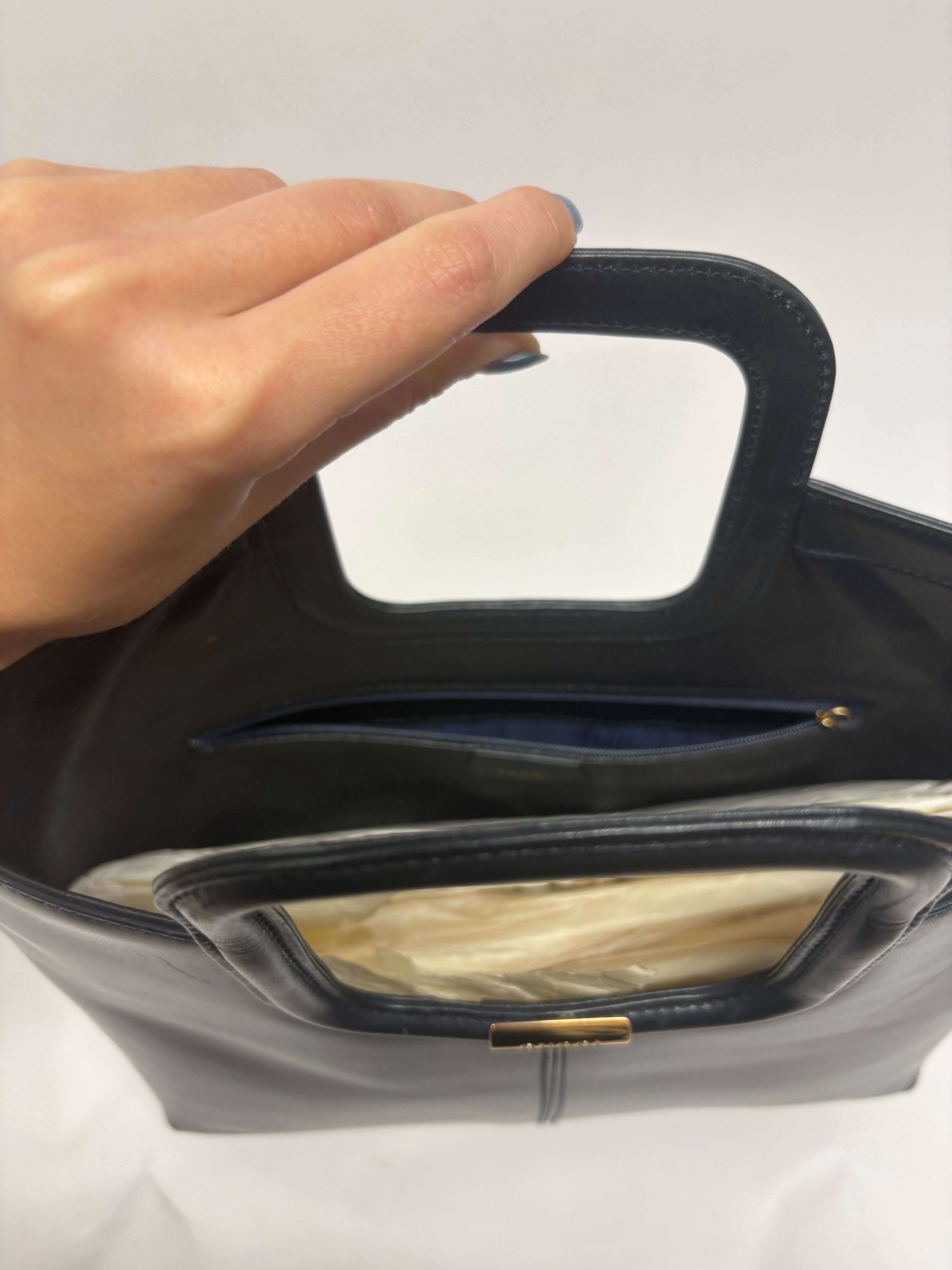 Gucci vintage bolso de mano piel cepillada negra