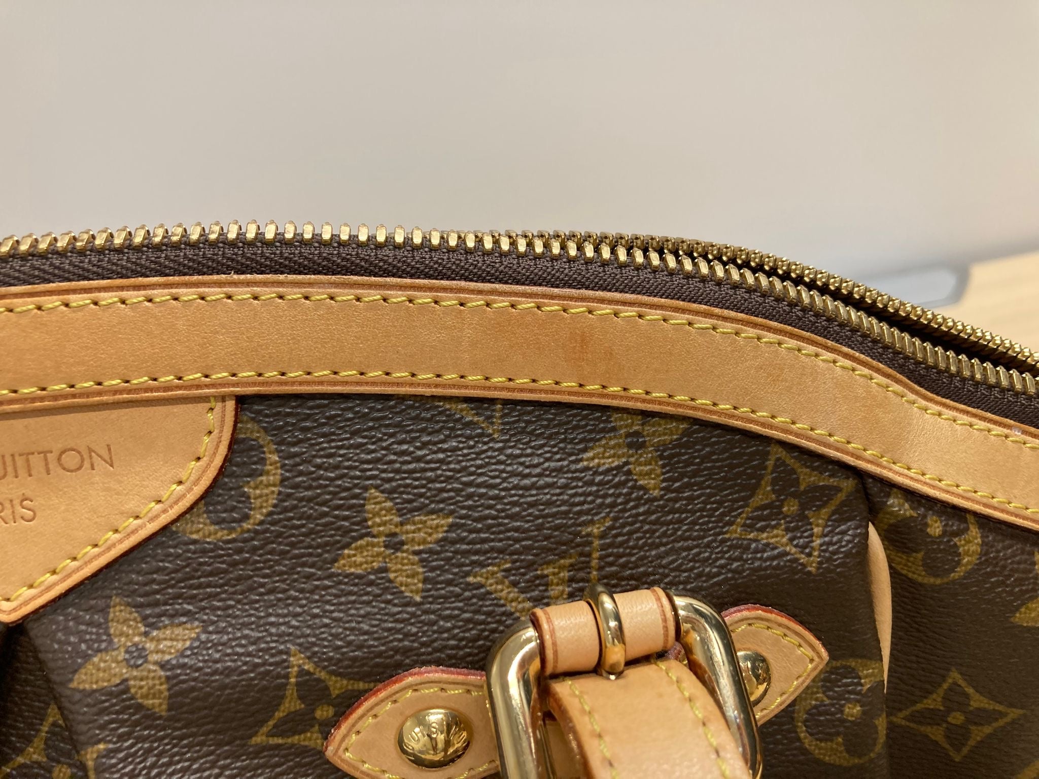 Louis Vuitton tivoli GM monogram