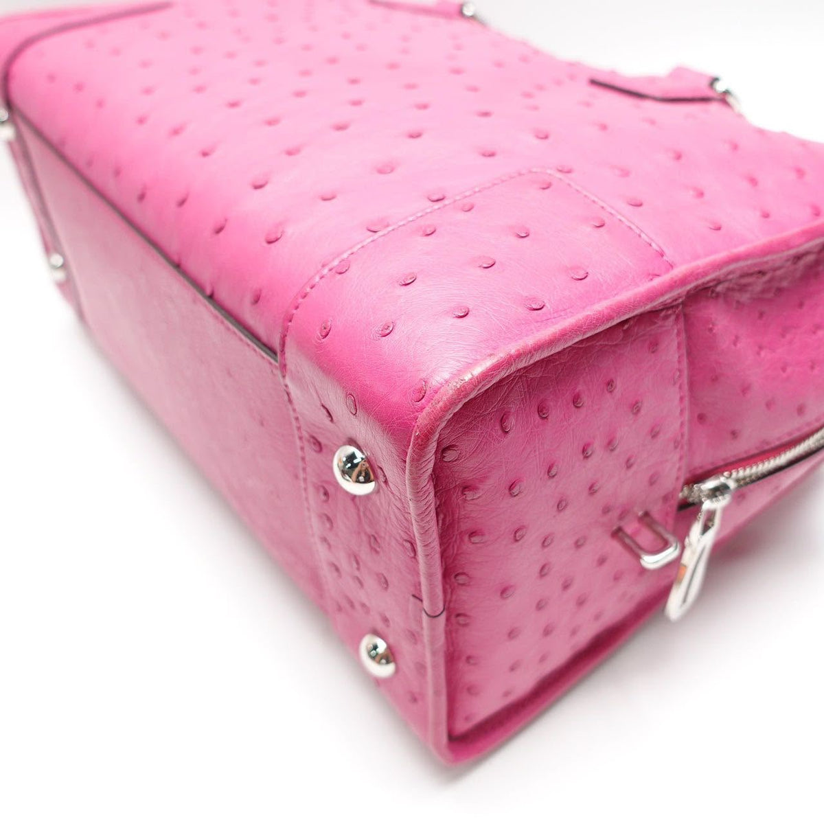 Loewe Amazona 36 Piel de Avestruz Rosa