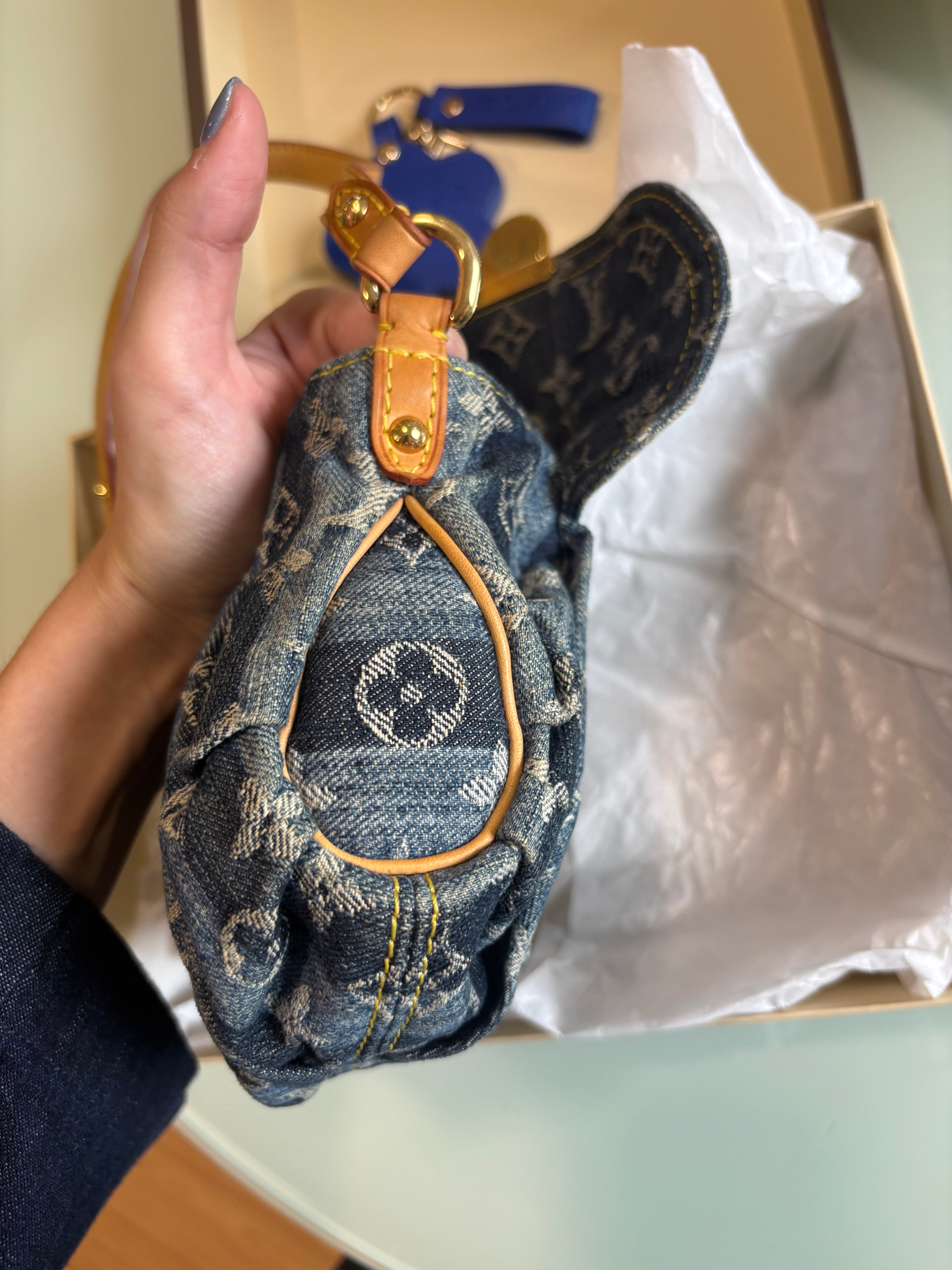 Louis Vuitton Pleaty Denim Monogram de la exclusiva Cruise Collection