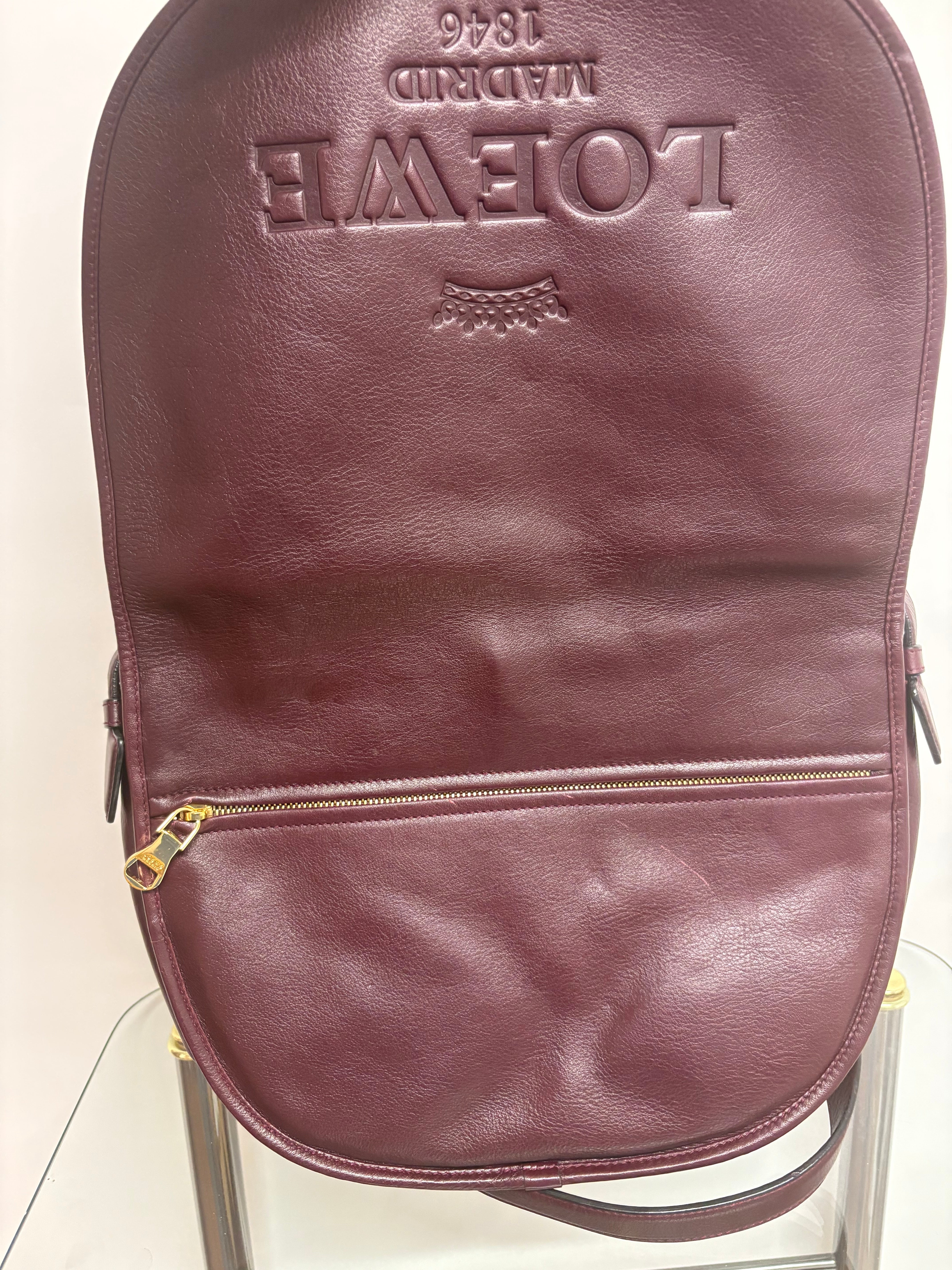 Loewe bandolera heritage grande burdeos