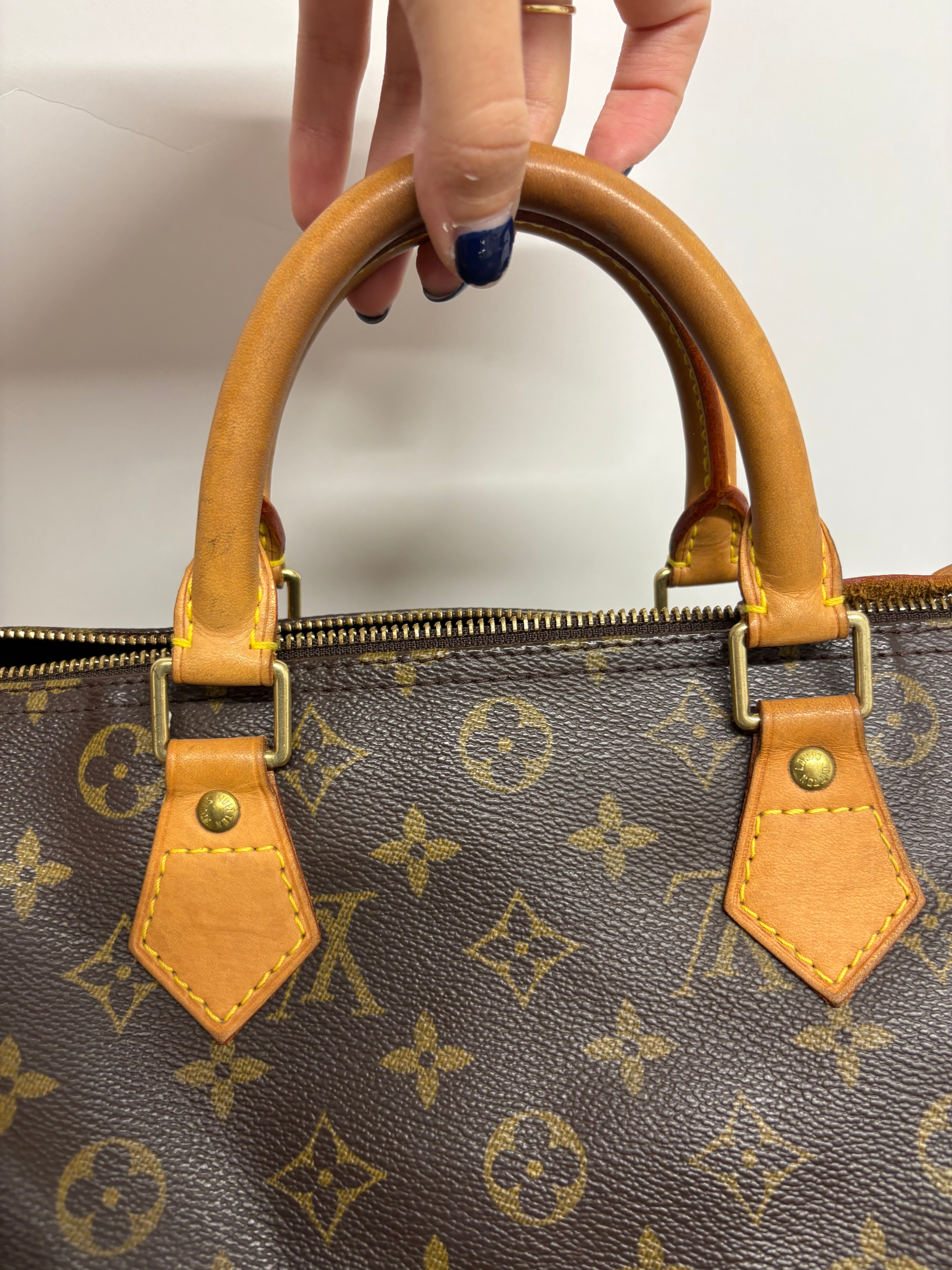 Louis Vuitton speedy 30 monogram
