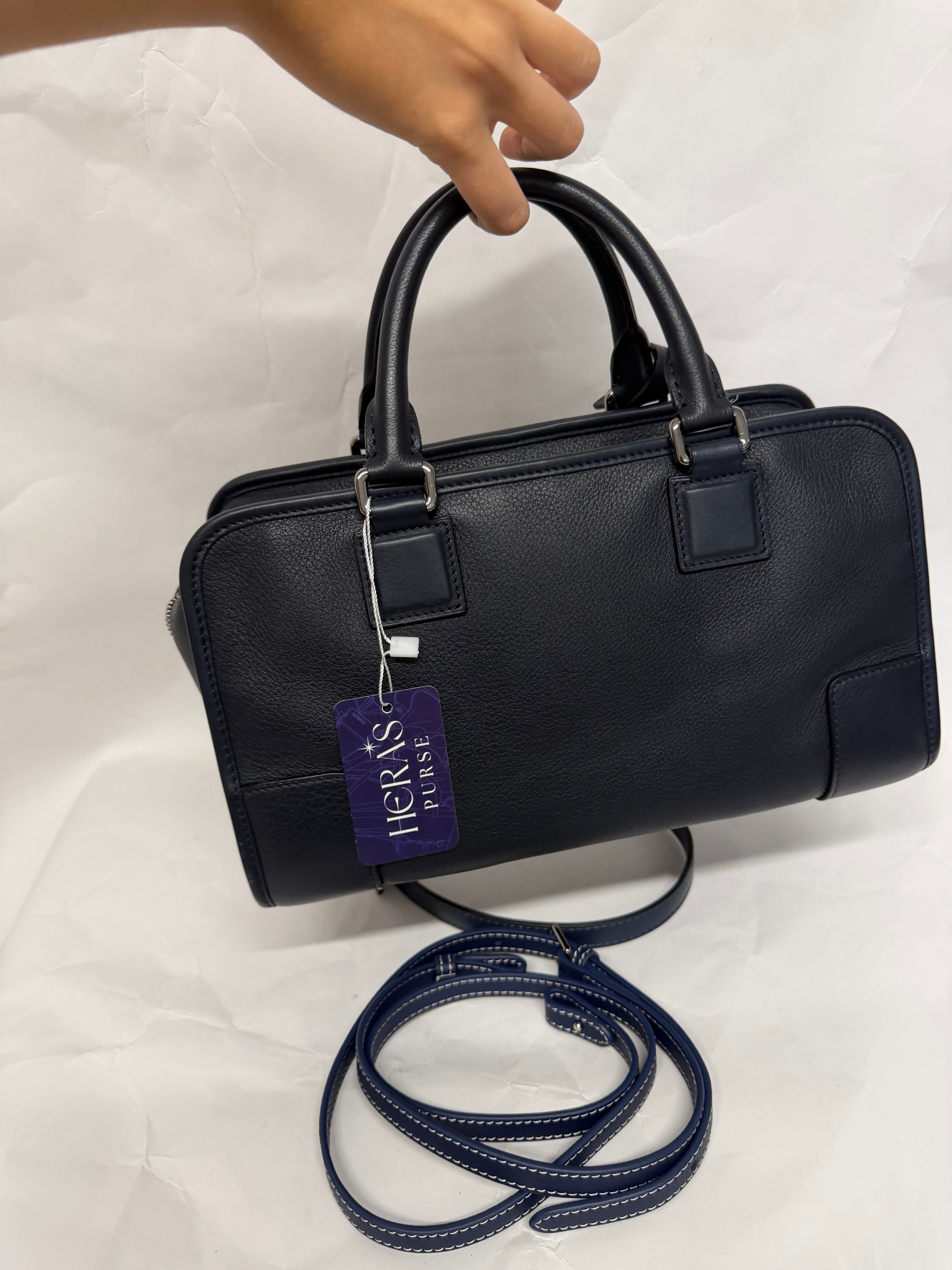 Loewe Amazona 28 Piel Azul Oscuro